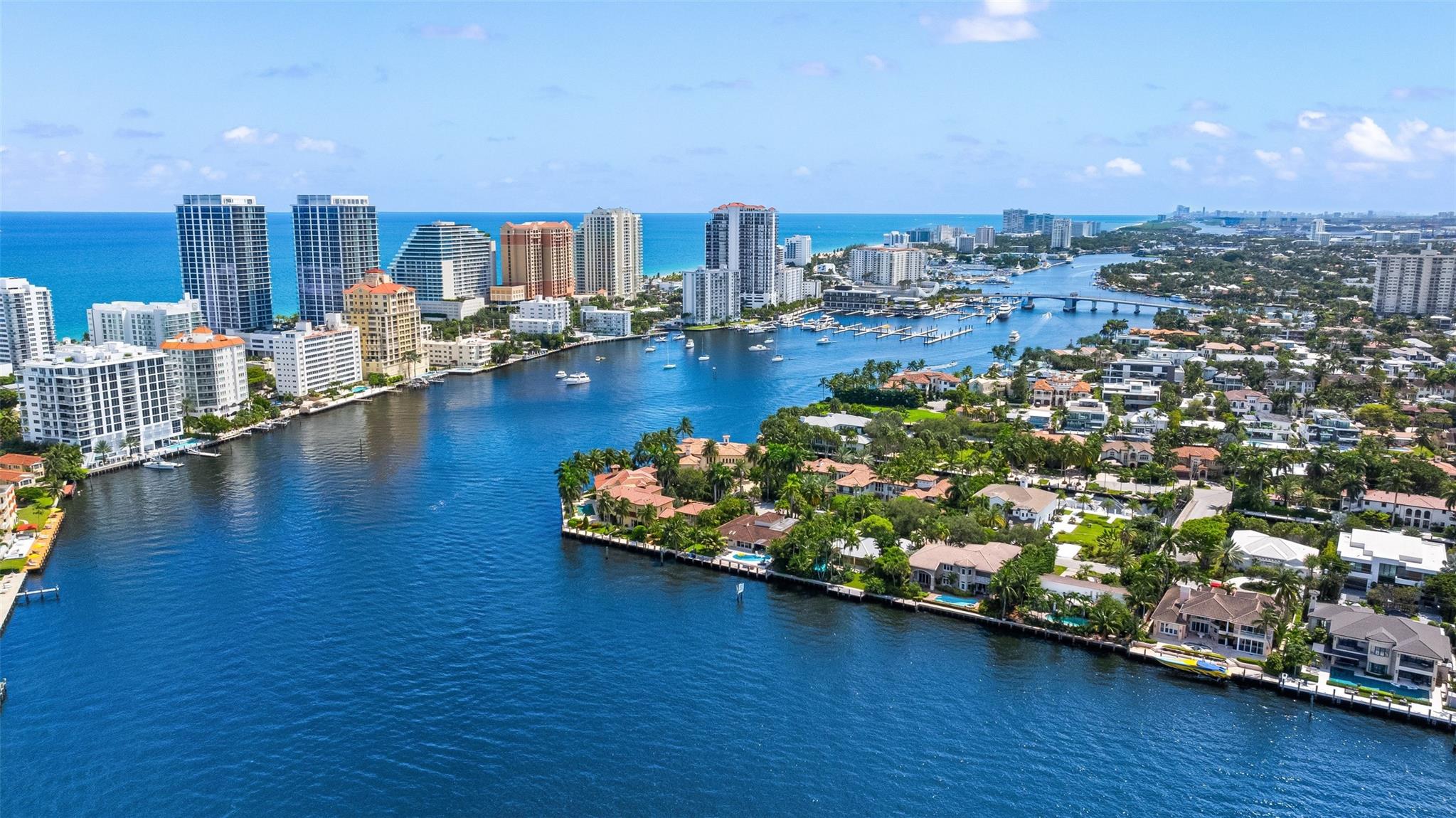 2701 Aqua Vis Blvd Fort Lauderdale, FL 33301