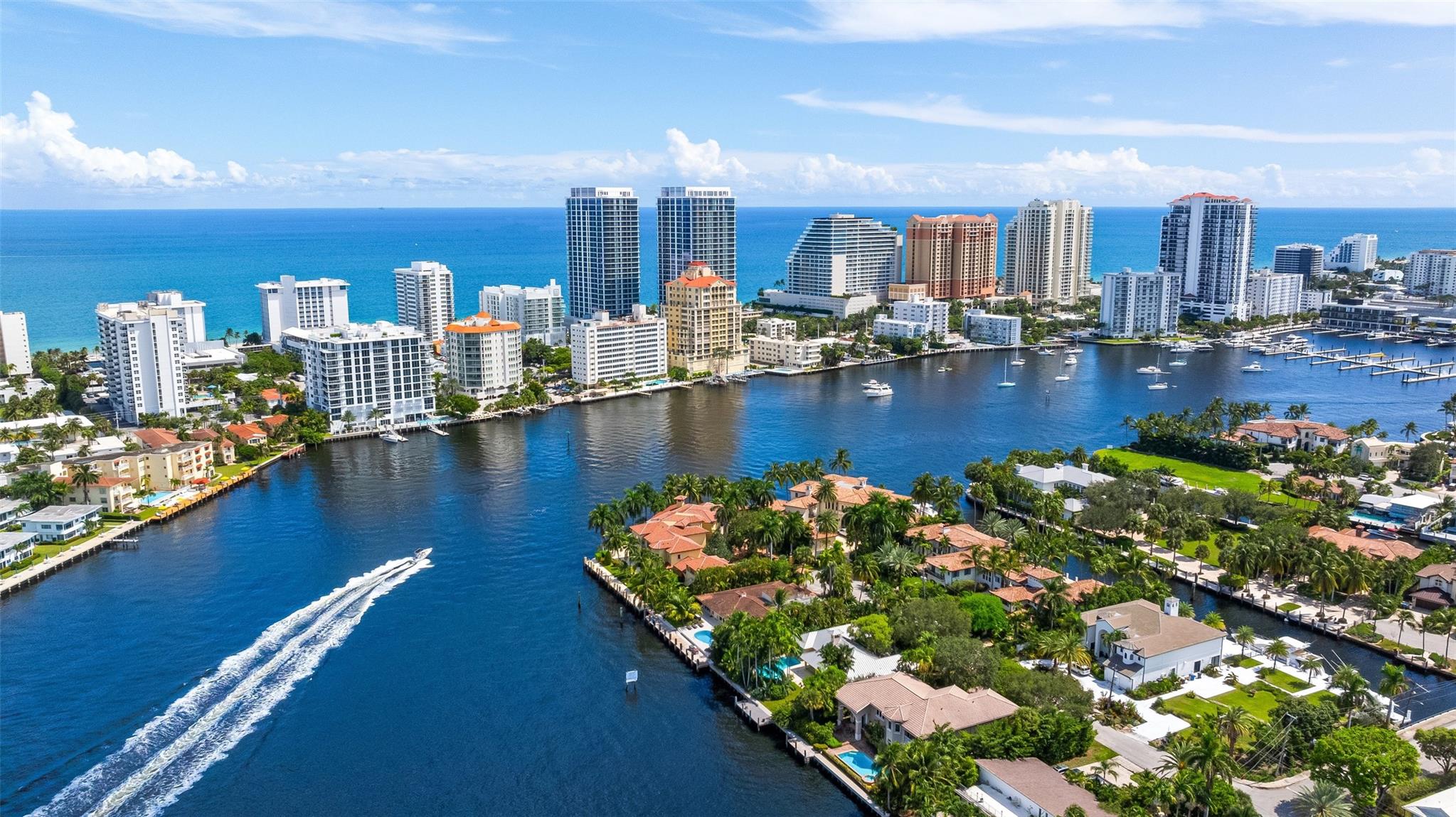 2701 Aqua Vis Blvd Fort Lauderdale, FL 33301