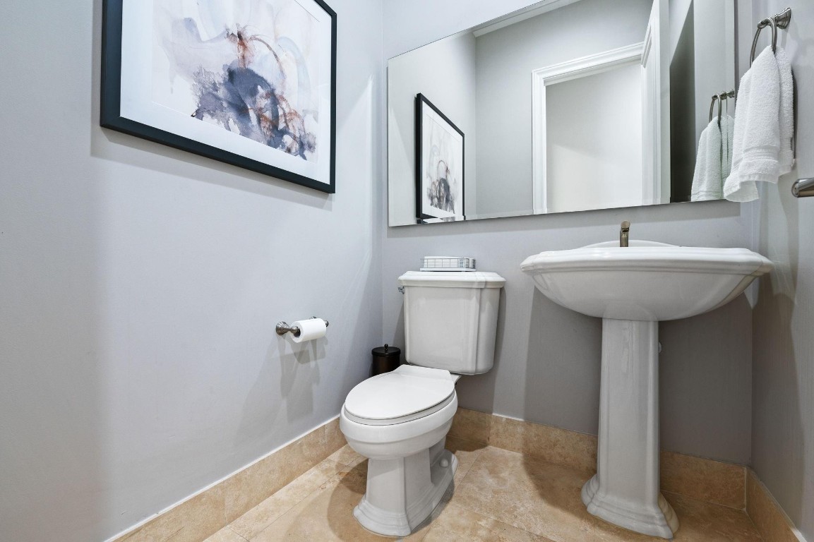 70 N Compass Fort Lauderdale, FL 33308