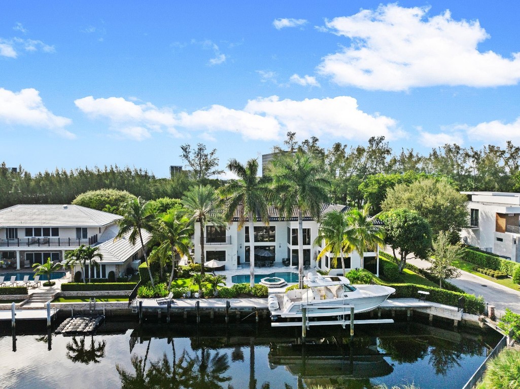 70 N Compass Fort Lauderdale, FL 33308