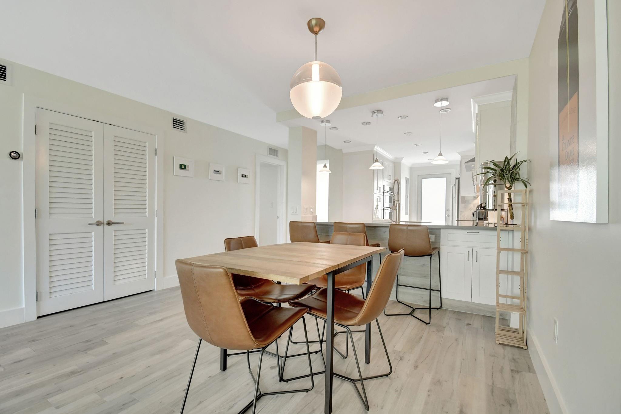 800 SE 4th St #302 Fort Lauderdale, FL 33301