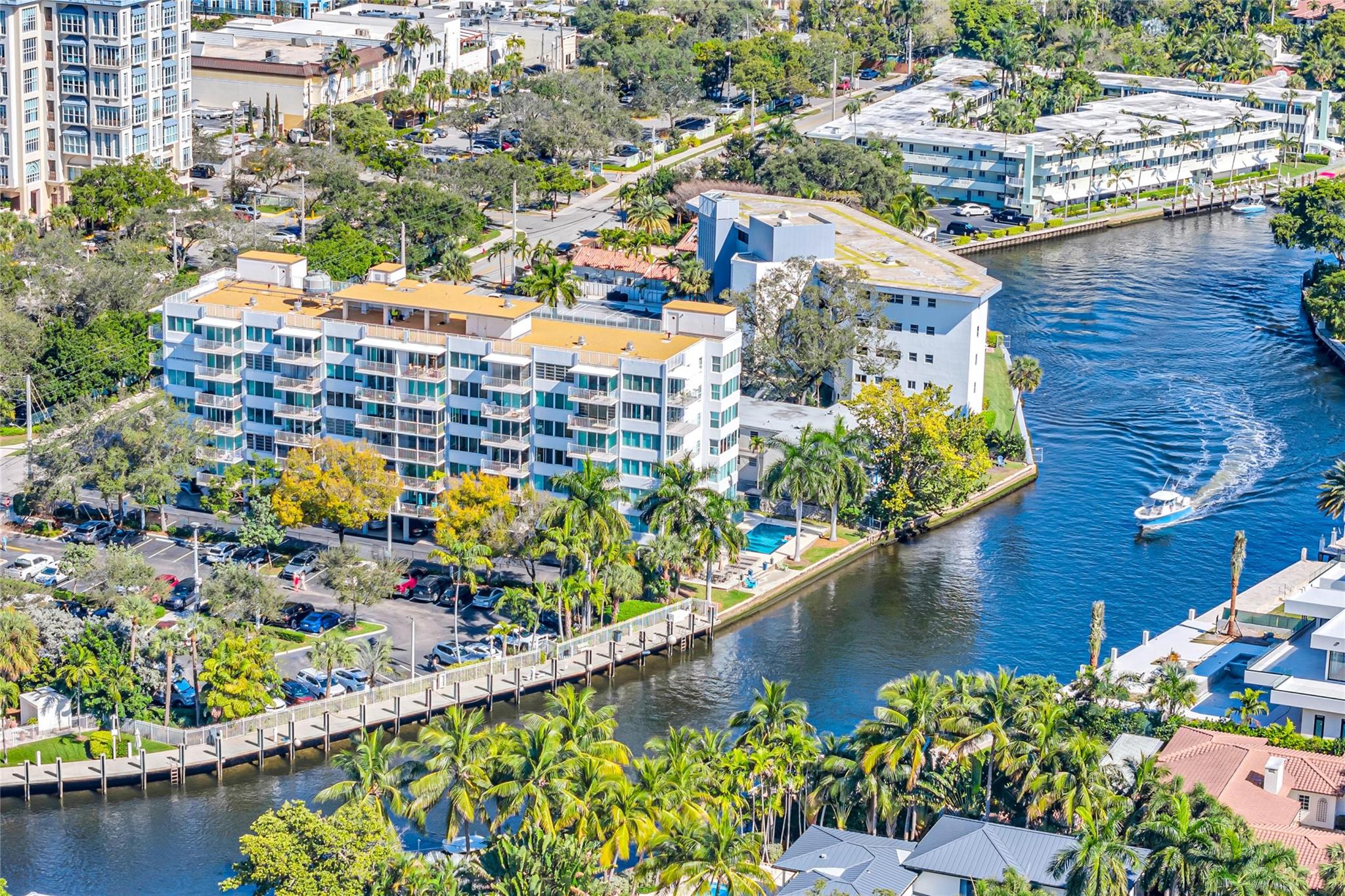 800 SE 4th St #302 Fort Lauderdale, FL 33301