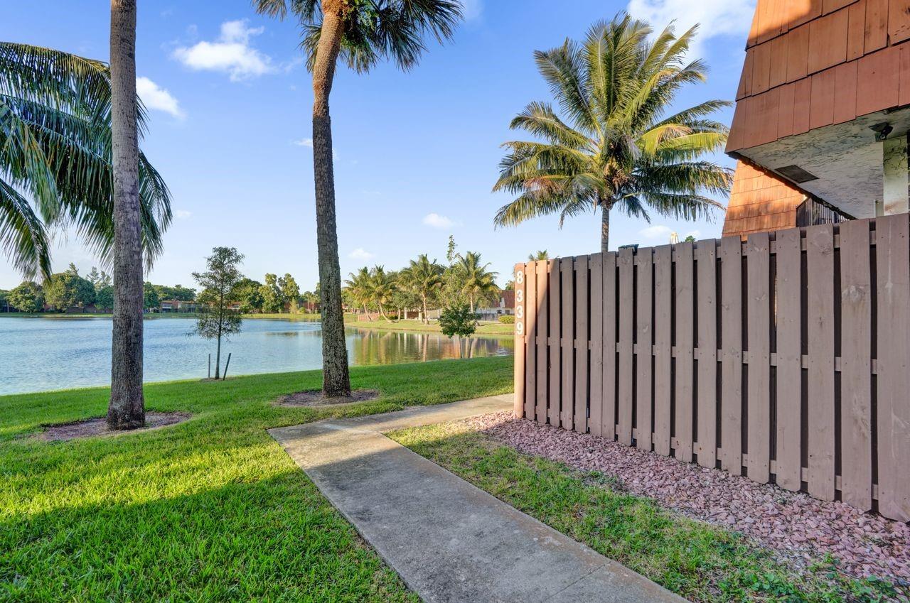 8339 S Coral Cir #8339