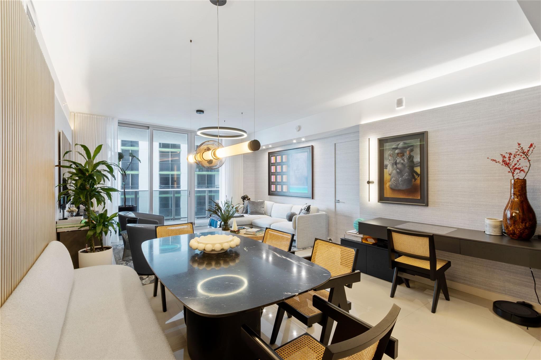 488 NE 18th St #2010 Miami, FL 33132