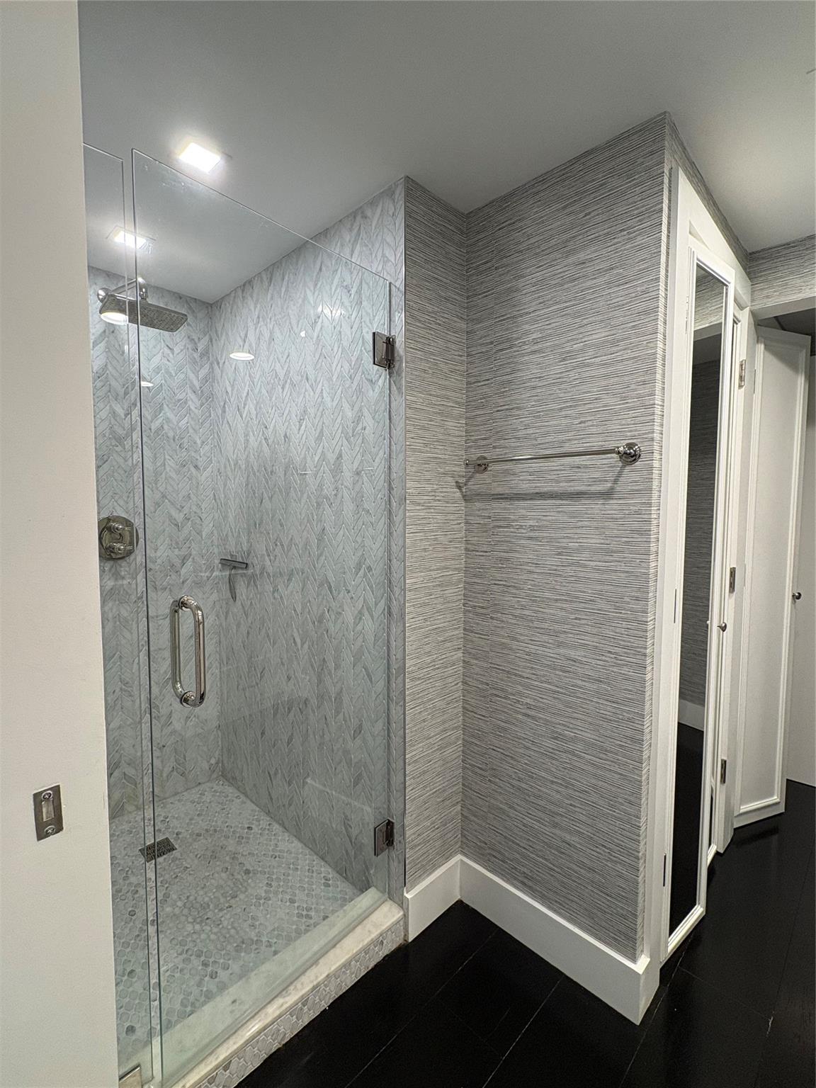 10 Venetian Way #502 Miami Beach, FL 33139