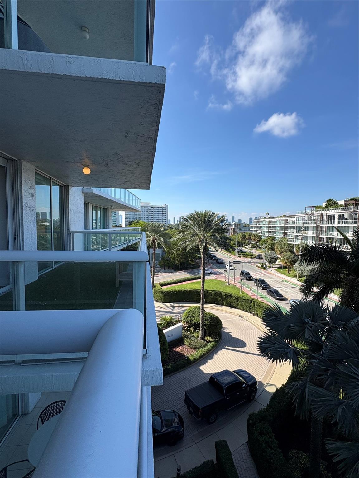 10 Venetian Way #502 Miami Beach, FL 33139