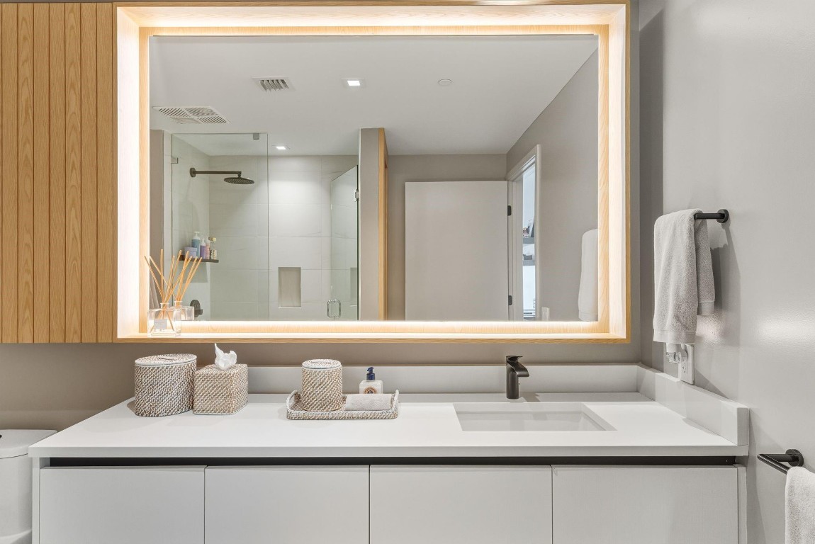 1116 N Ocean #1506 Pompano Beach, FL 33062