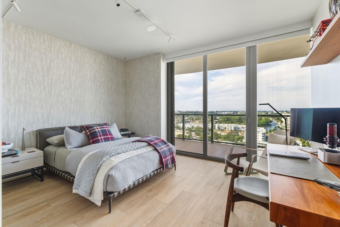 1116 N Ocean #1506 Pompano Beach, FL 33062