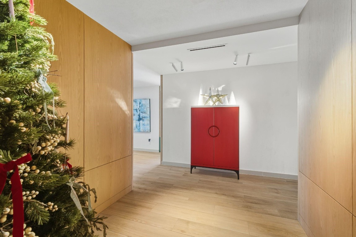 1116 N Ocean #1506 Pompano Beach, FL 33062