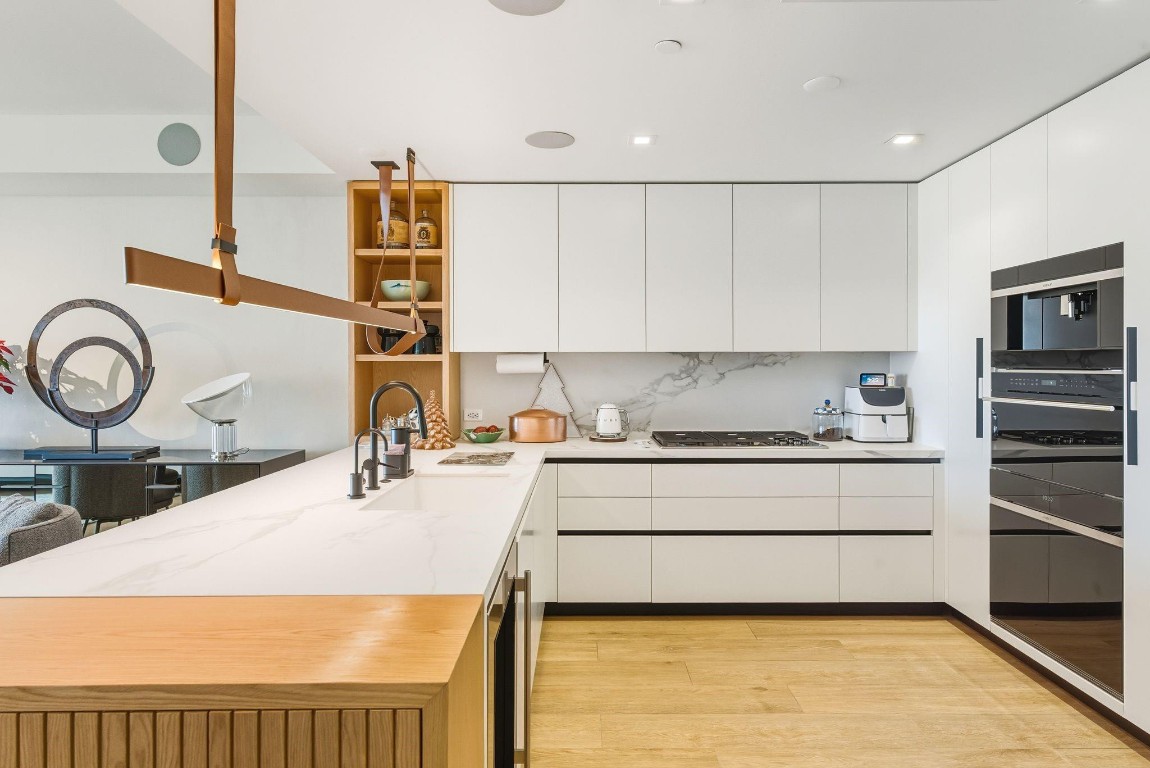 1116 N Ocean #1506 Pompano Beach, FL 33062