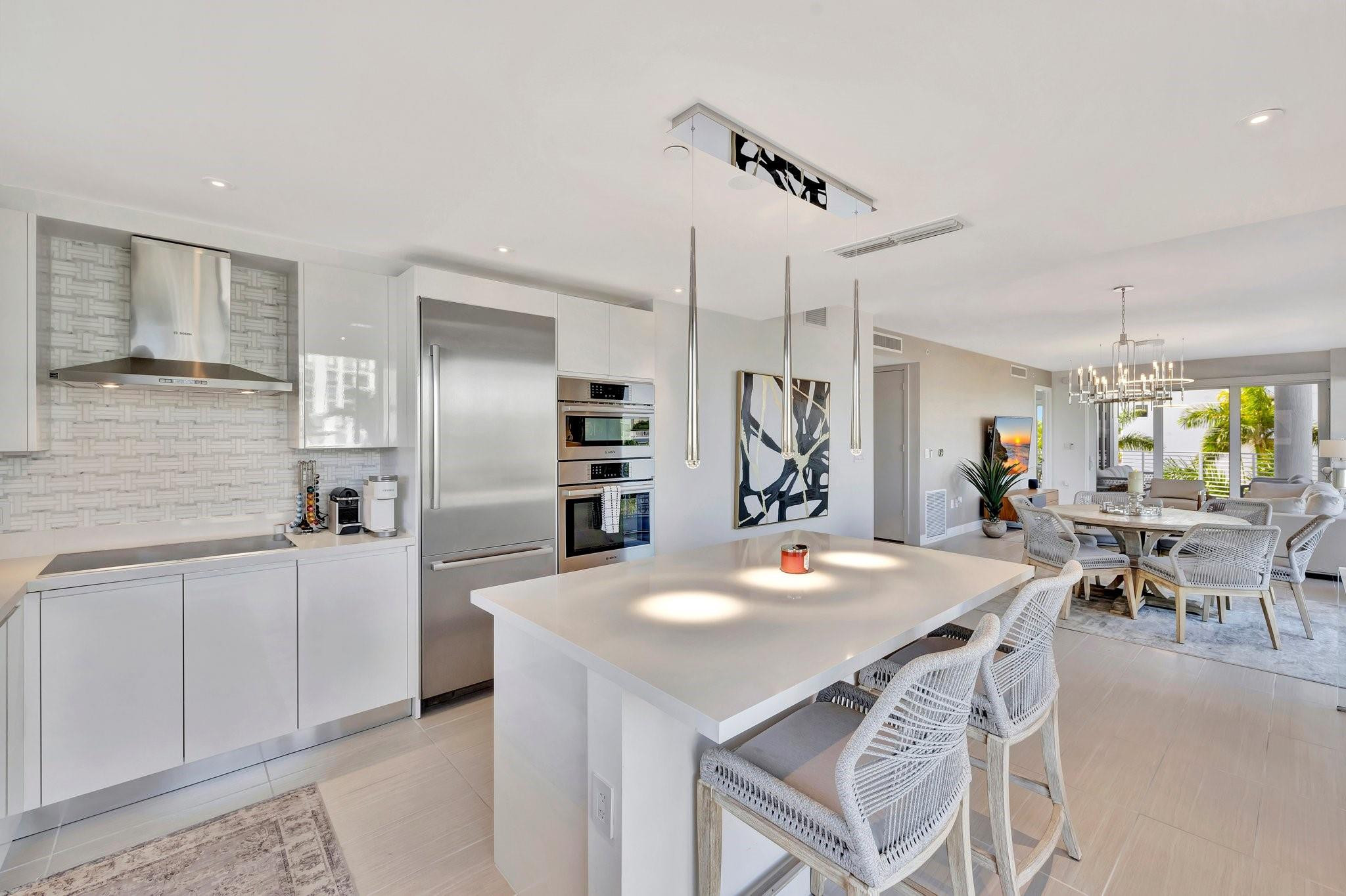 612 Bayshore #301 Fort Lauderdale, FL 33304