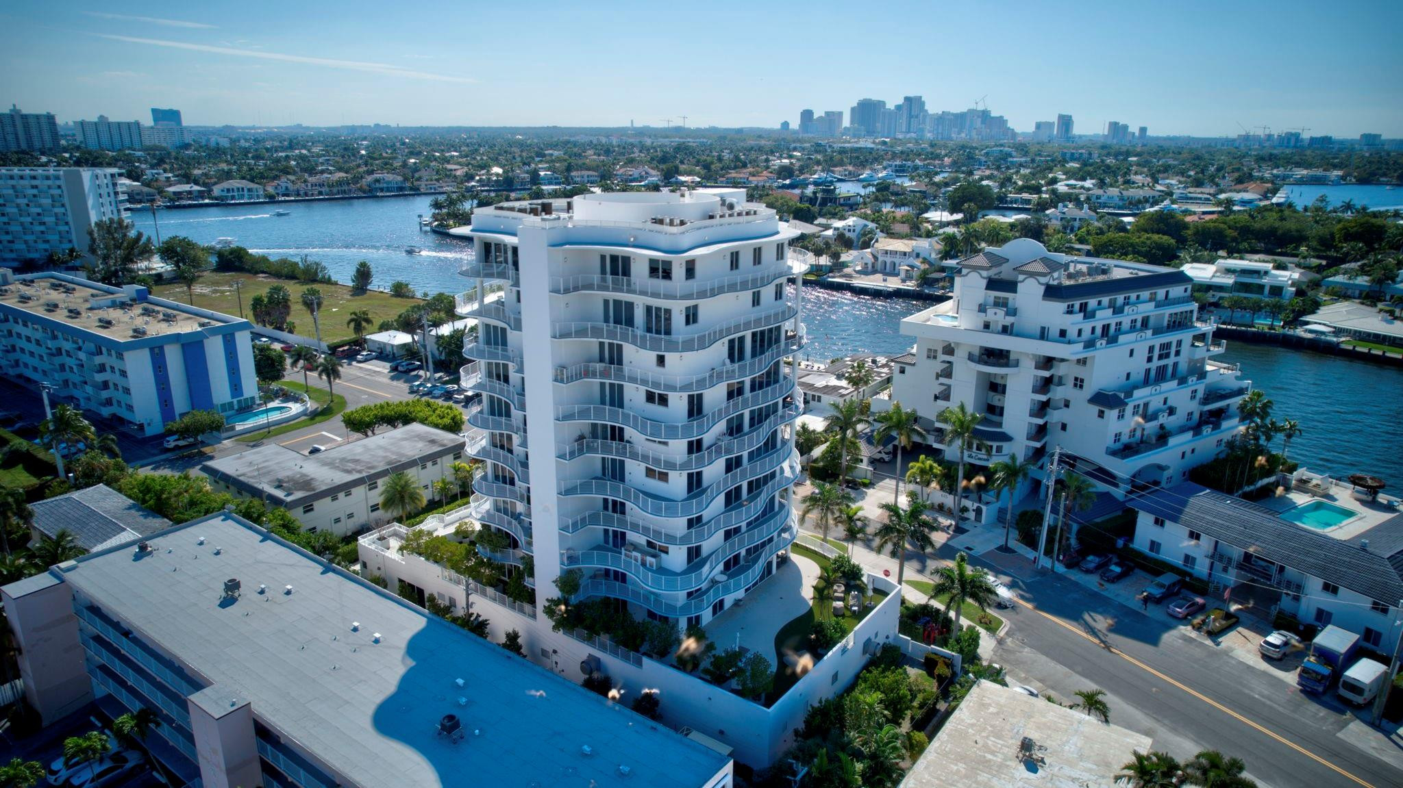 612 Bayshore #301 Fort Lauderdale, FL 33304