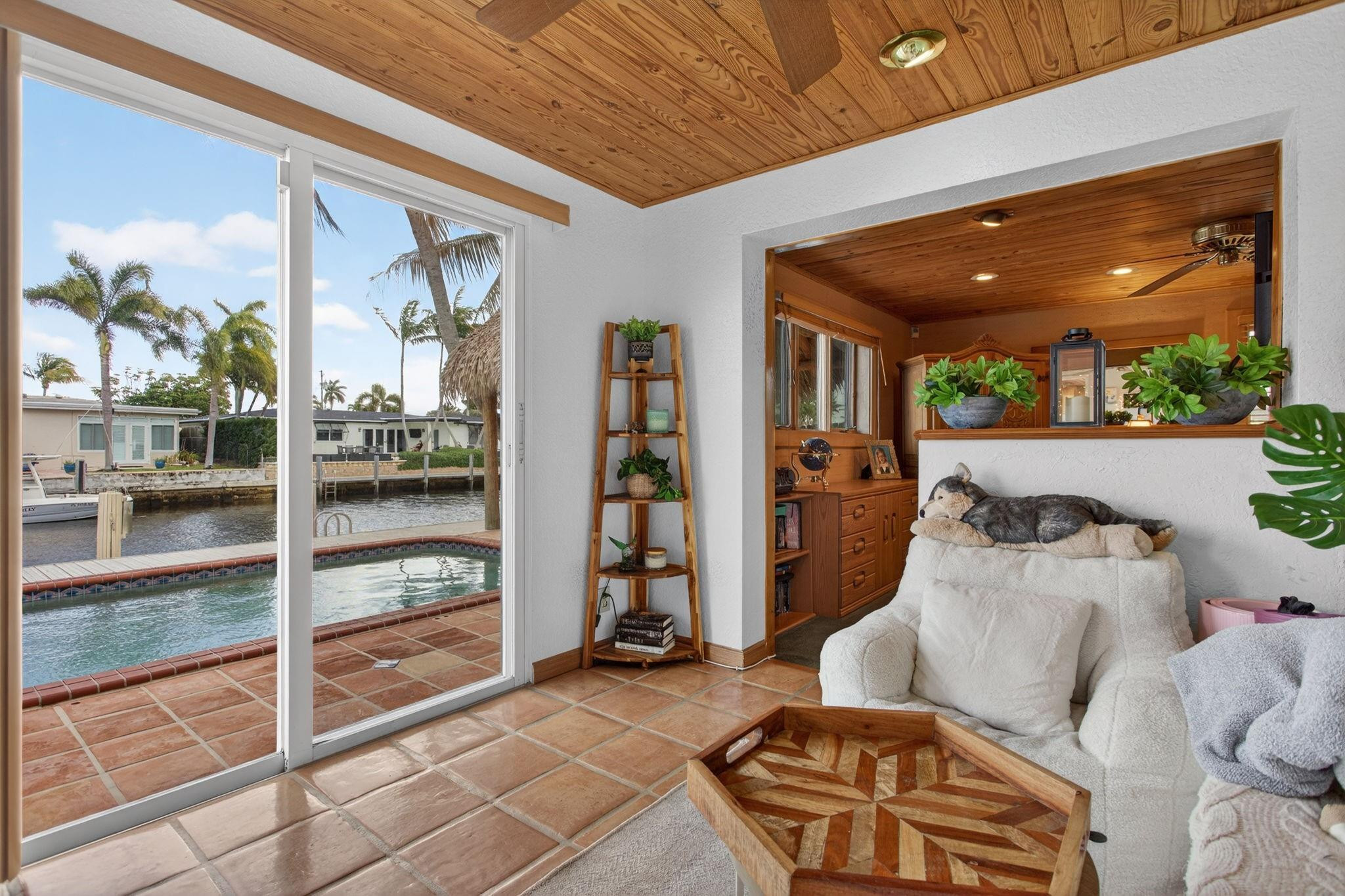 900 SE 3rd Pompano Beach, FL 33060