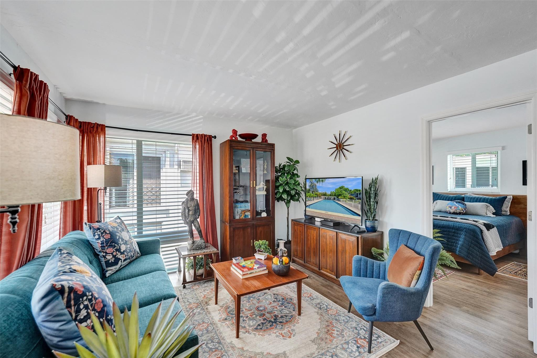 1055 SE 15th #14C Fort Lauderdale, FL 33316