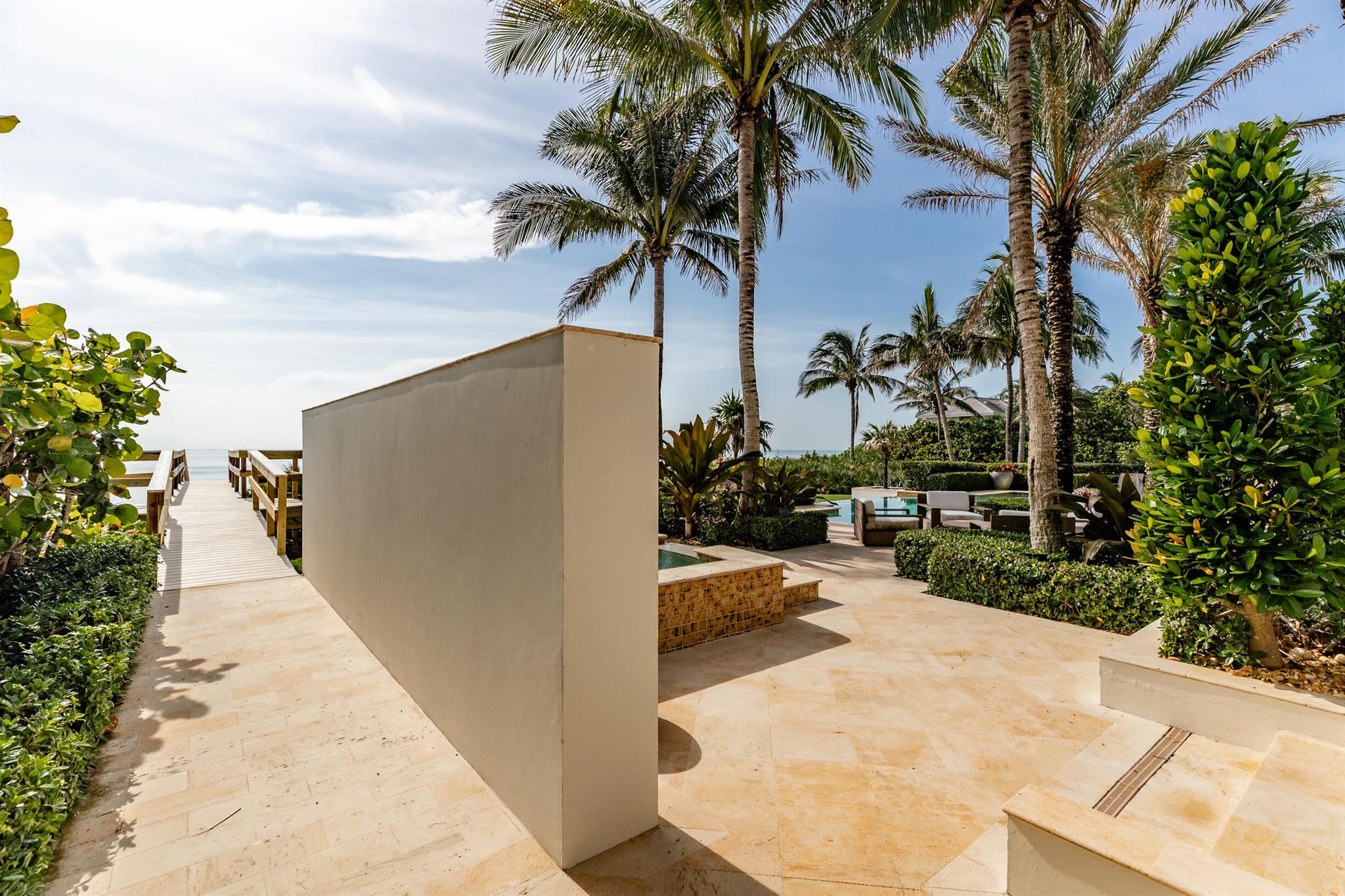 10 Ocean Ln Vero Beach, FL 32963