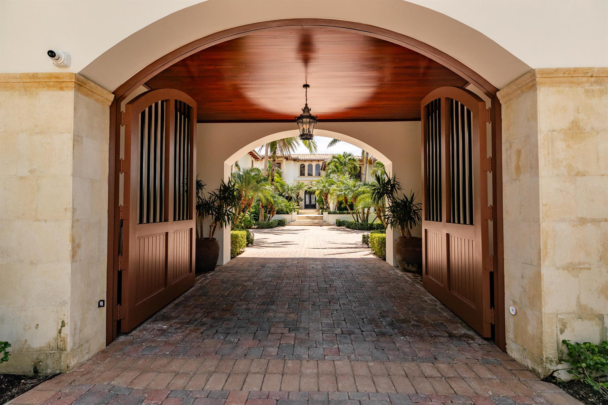 10 Ocean Ln Vero Beach, FL 32963