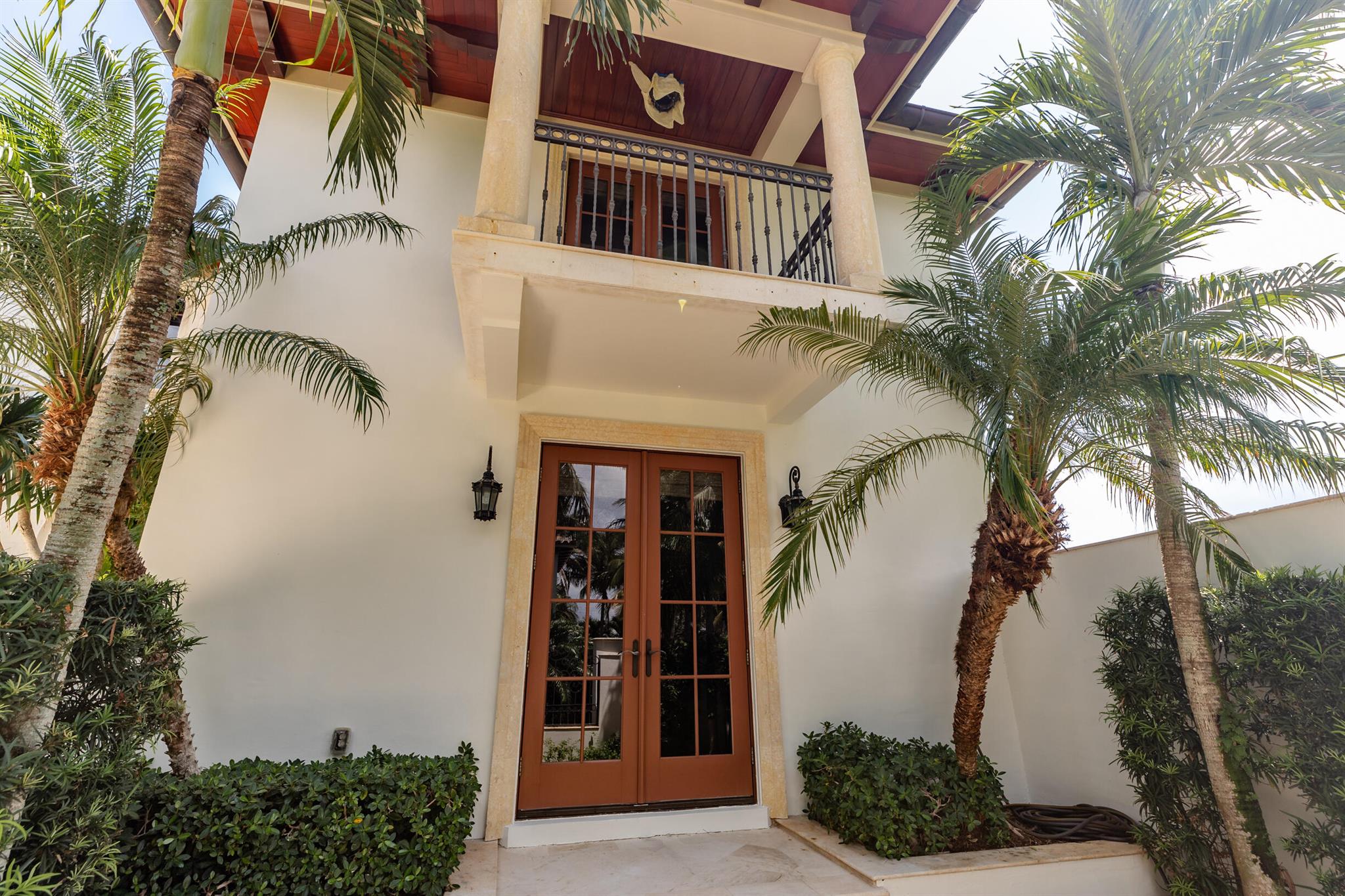 10 Ocean Ln Vero Beach, FL 32963