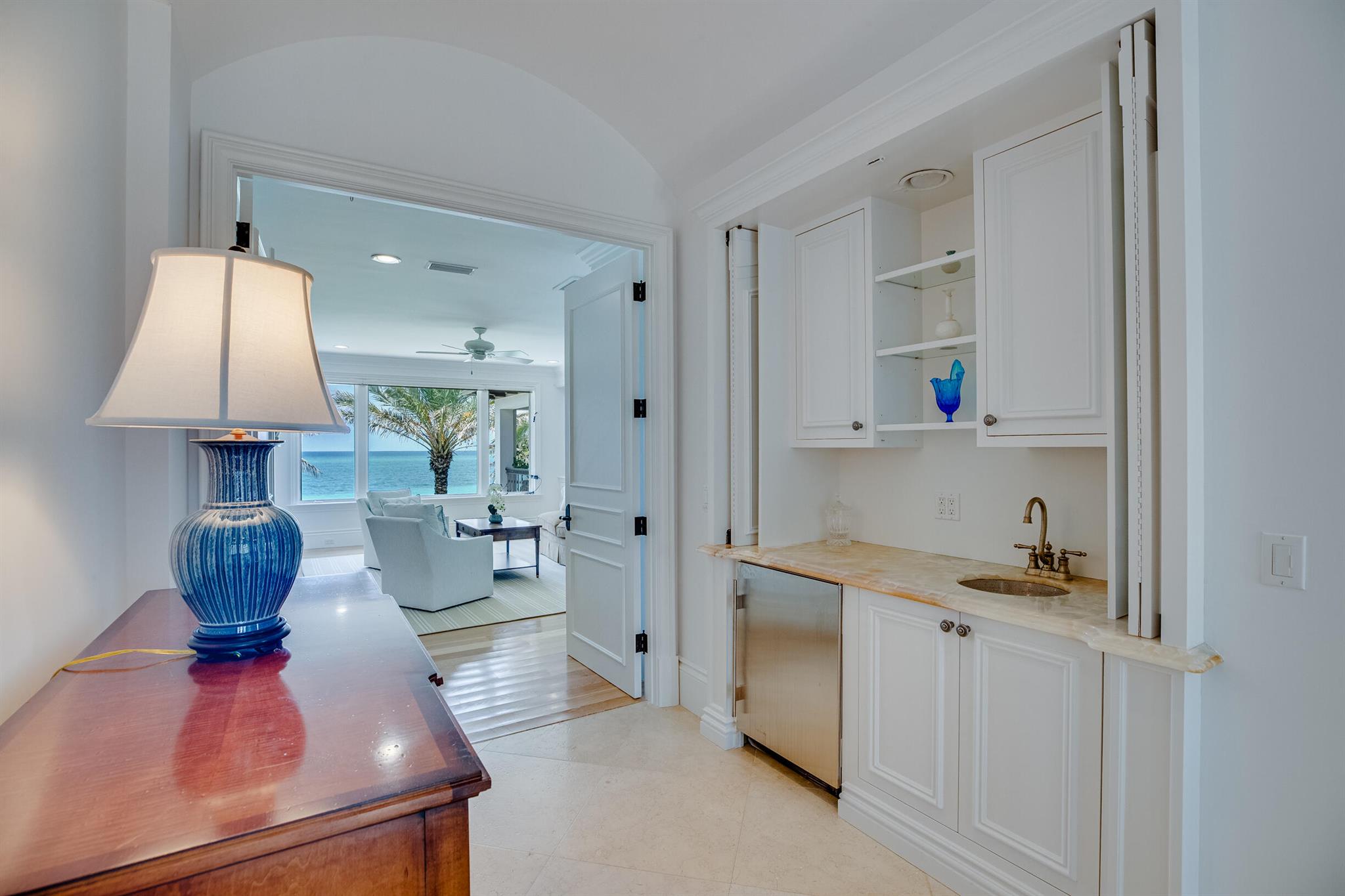 10 Ocean Ln Vero Beach, FL 32963