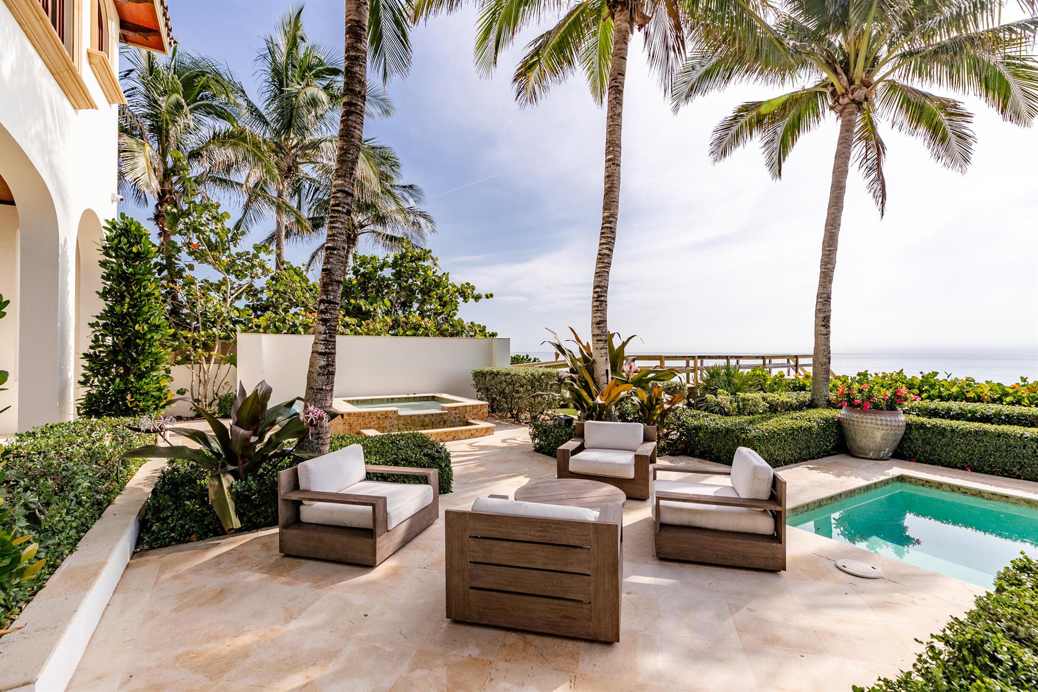 10 Ocean Ln Vero Beach, FL 32963