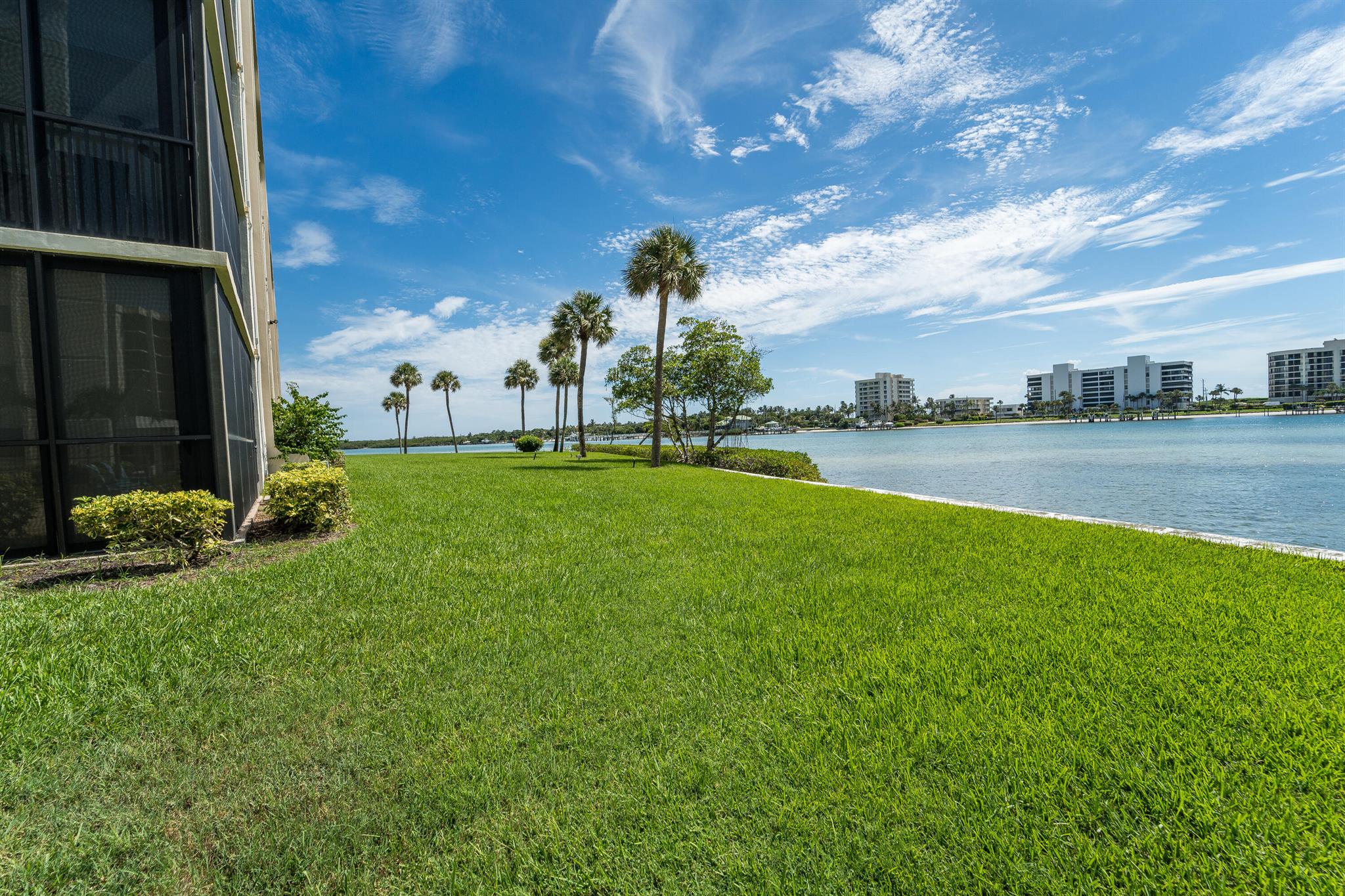 100 Intracoastal Pl #205 Jupiter, FL 33469