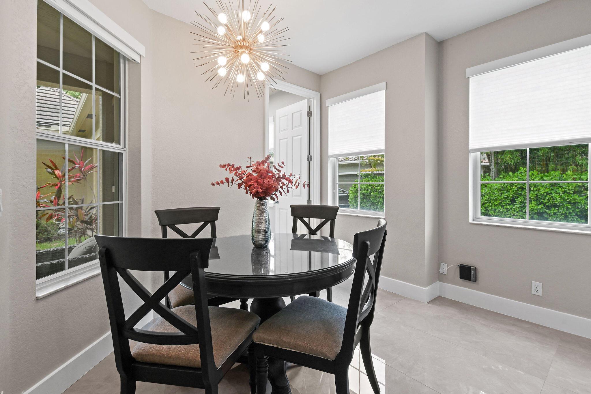 111 Tullamore Ave Jupiter, FL 33458