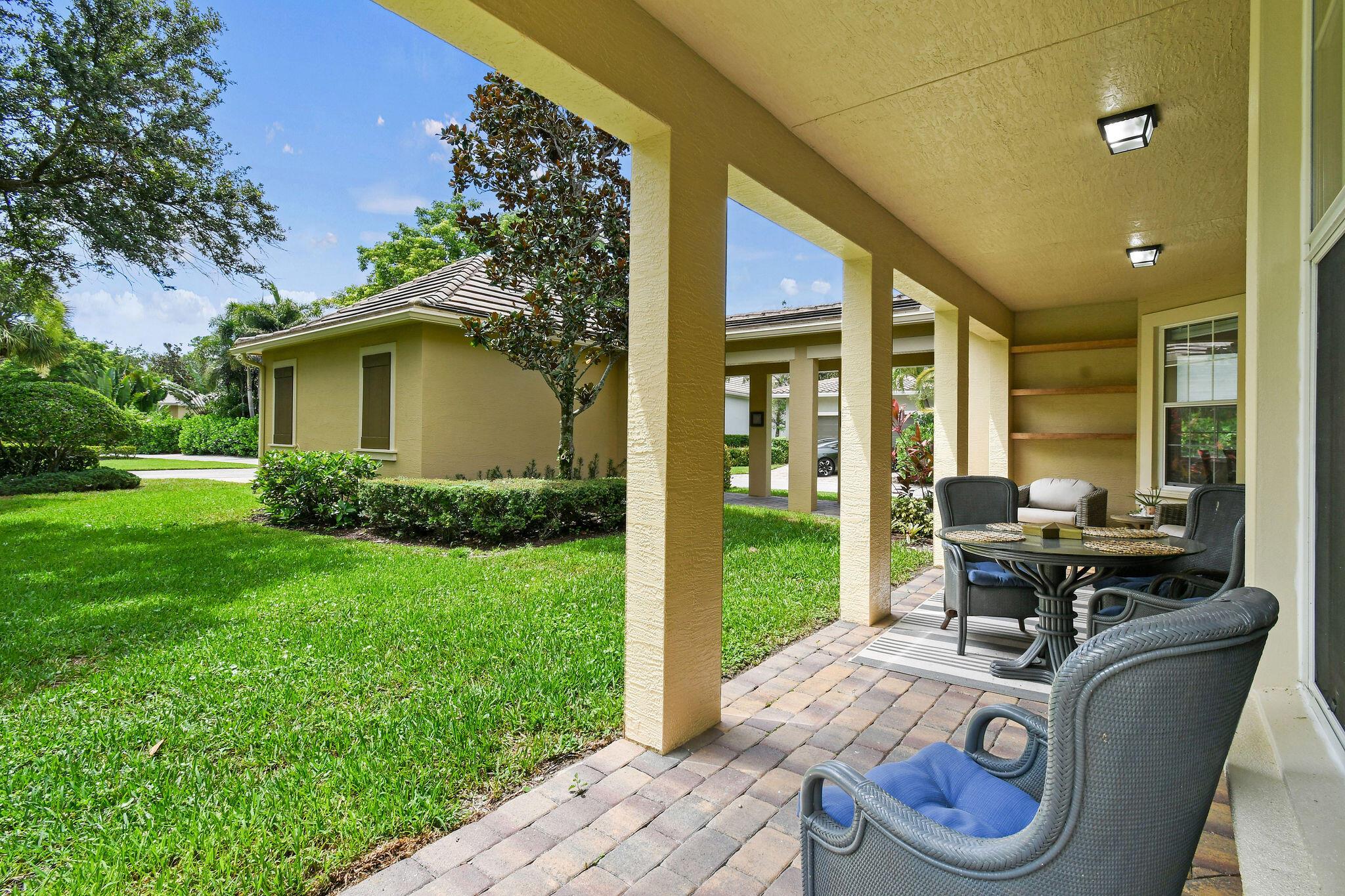 111 Tullamore Ave Jupiter, FL 33458