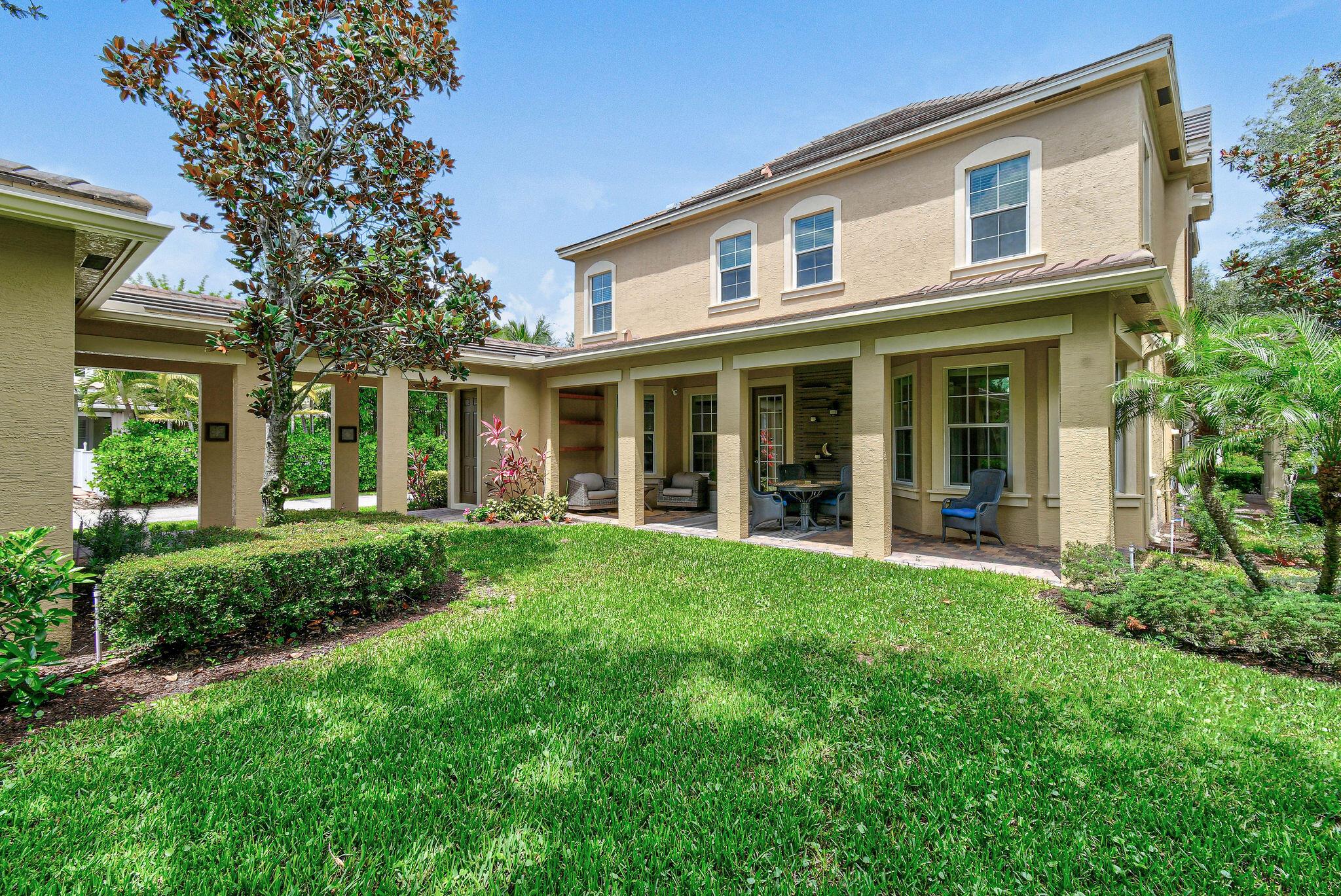 111 Tullamore Ave Jupiter, FL 33458