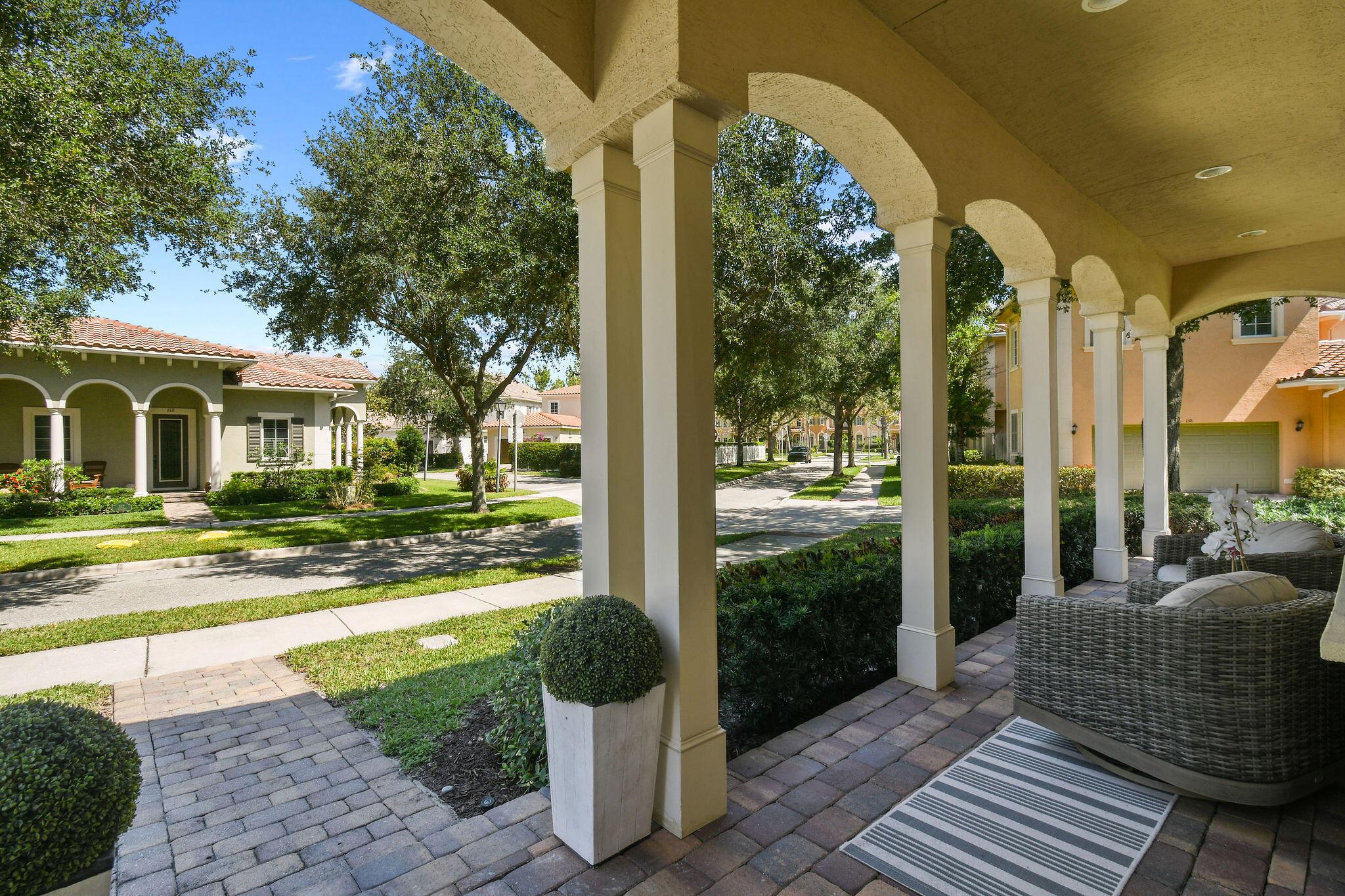 111 Tullamore Ave Jupiter, FL 33458