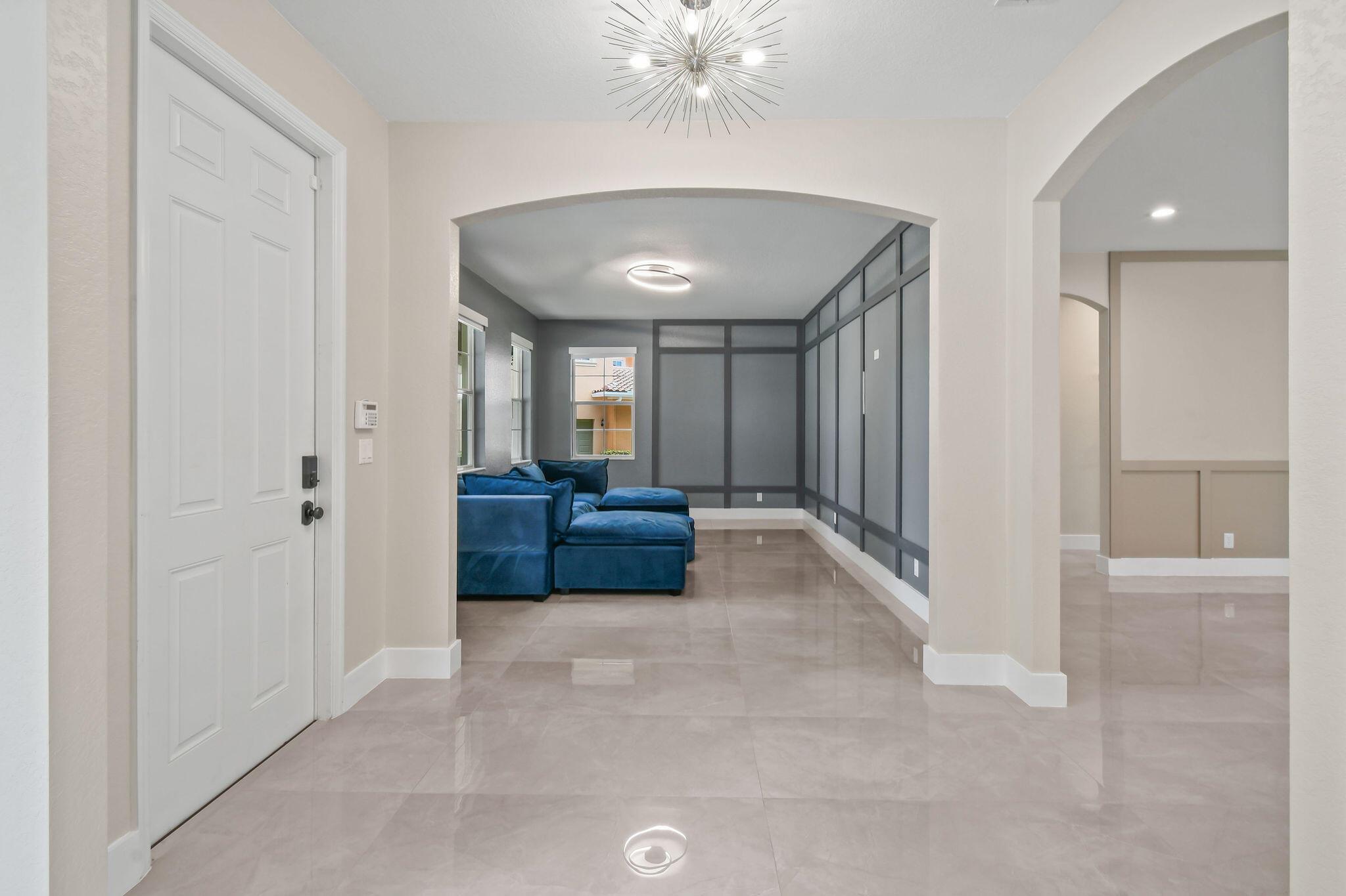 111 Tullamore Ave Jupiter, FL 33458