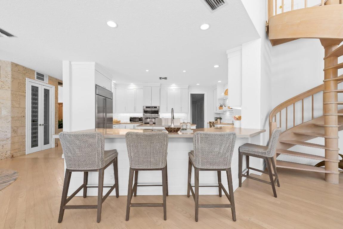 396 E Coconut Palm Boca Raton, FL 33432