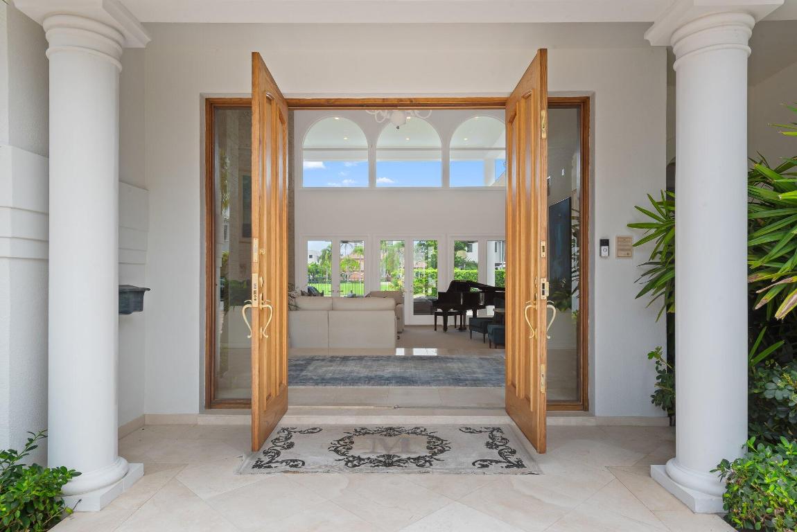 396 E Coconut Palm Boca Raton, FL 33432