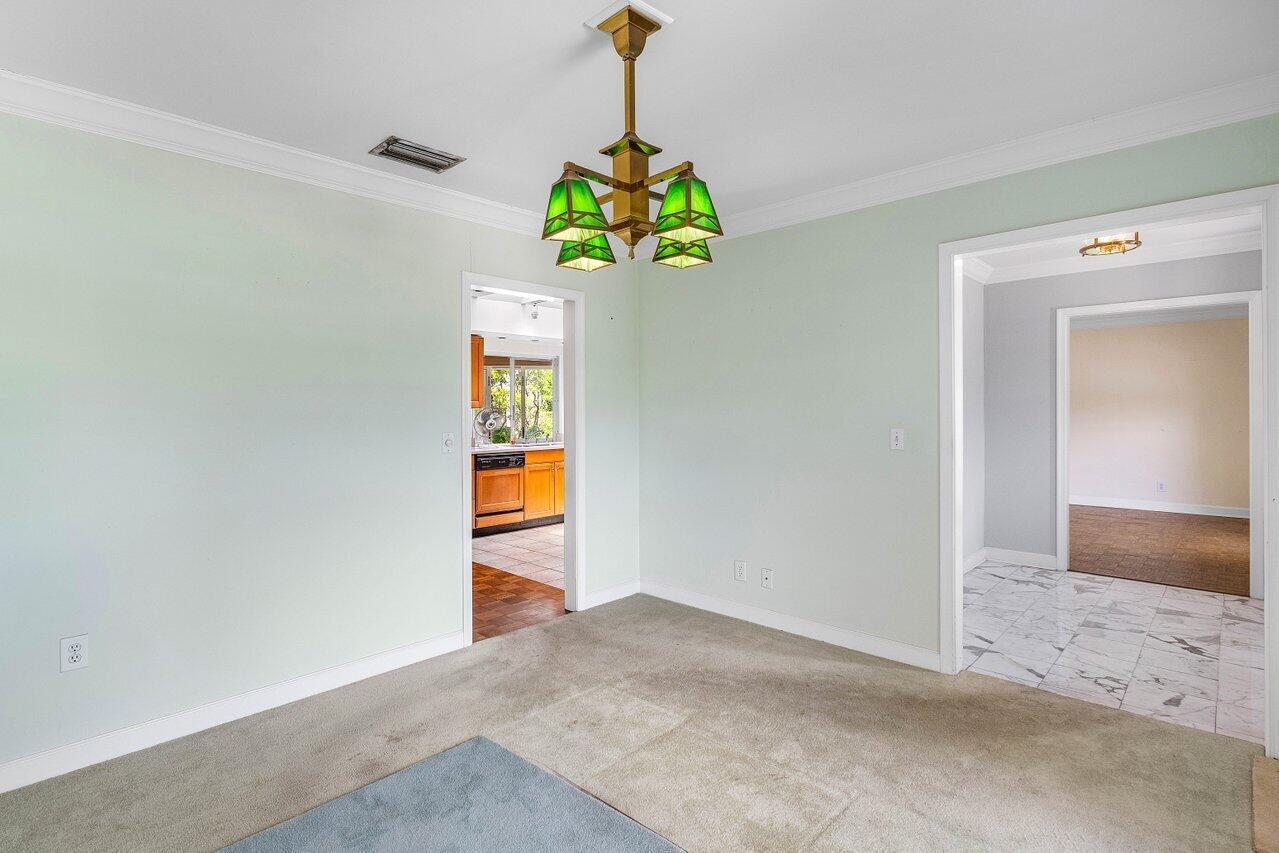 11991 Lake Shr Pl North Palm Beach, FL 33408