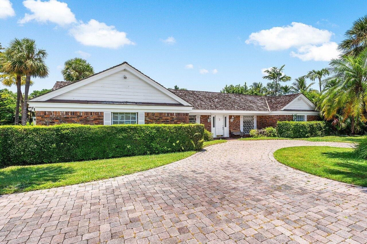 11991 Lake Shr Pl North Palm Beach, FL 33408