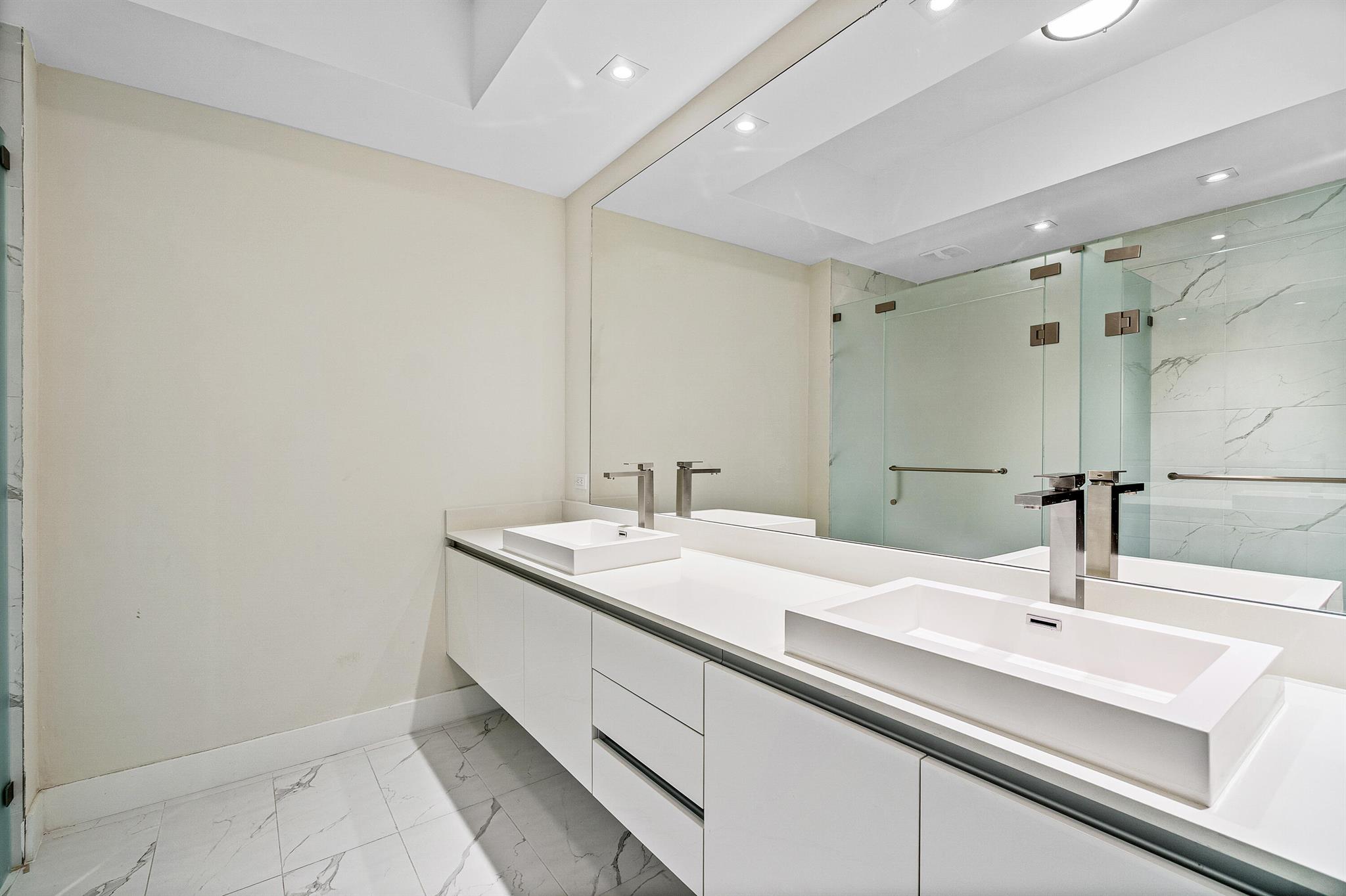 3100 N Ocean Dr #1804 P Riviera Beach, FL 33404