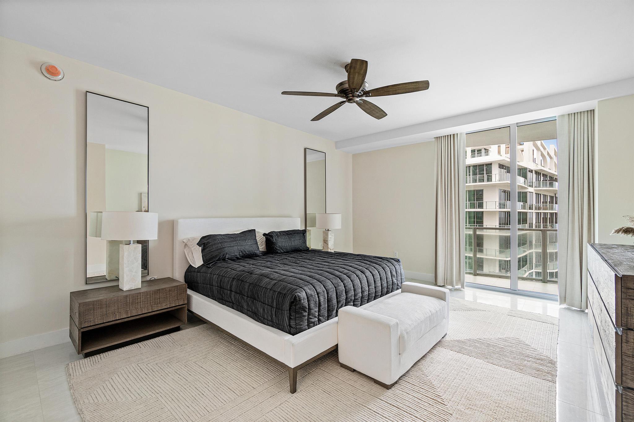 3100 N Ocean Dr #1804 P Riviera Beach, FL 33404