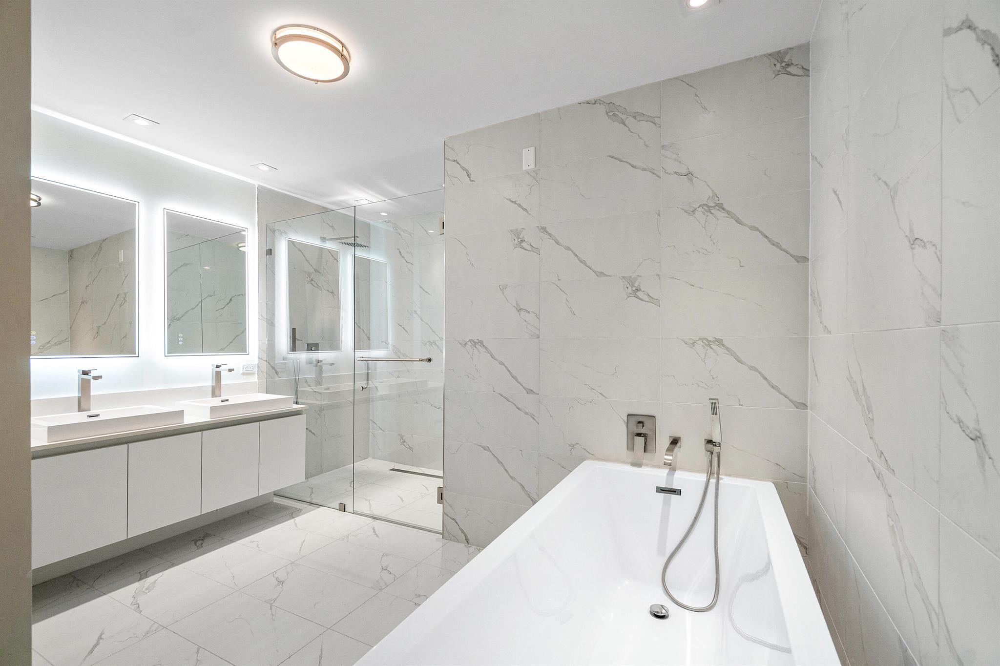 3100 N Ocean Dr #1804 P Riviera Beach, FL 33404