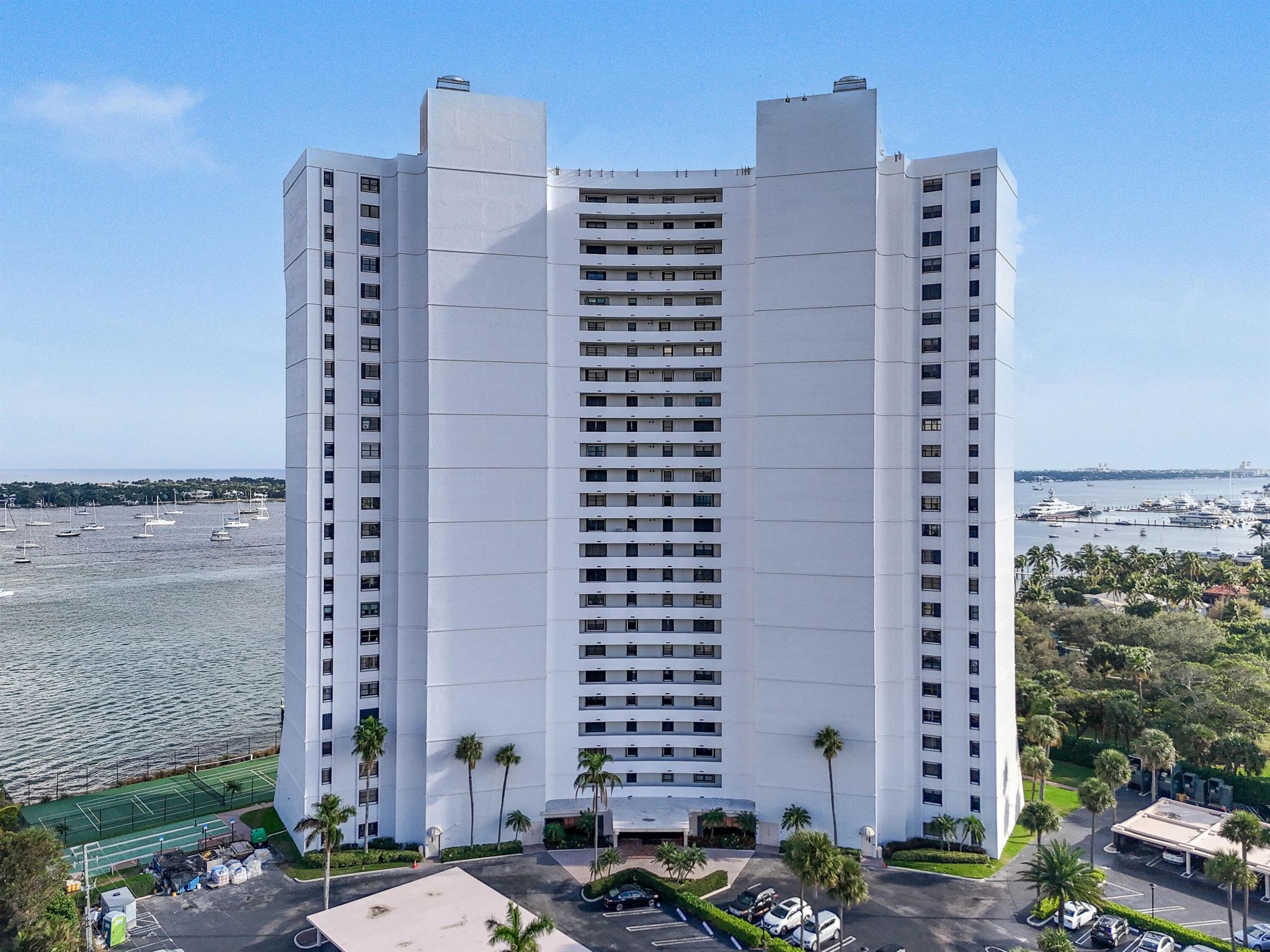 5200 N Flagler Dr #404