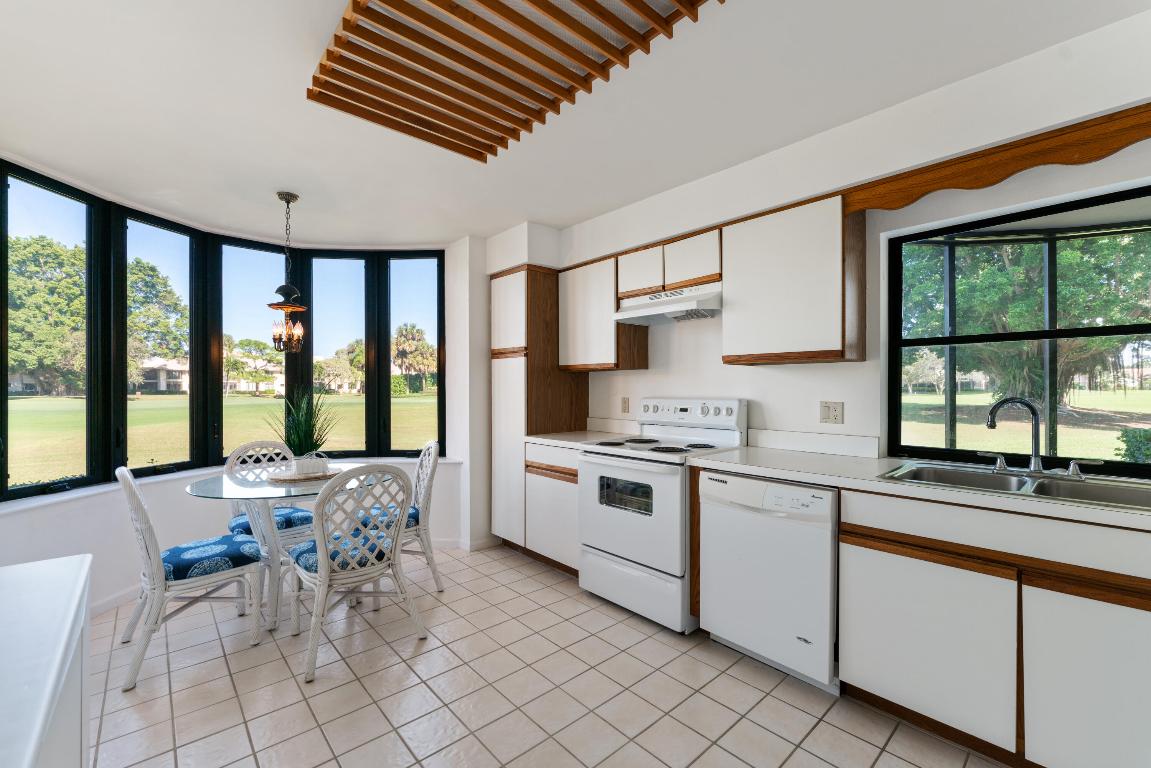 16970 Waterbend #146 Jupiter, FL 33477