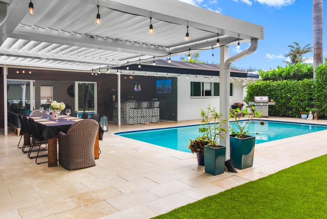 3481 NE 31st Lighthouse Point, FL 33064