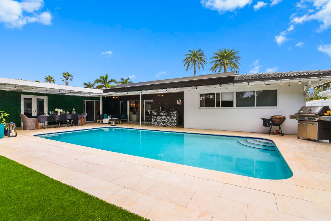 3481 NE 31st Lighthouse Point, FL 33064