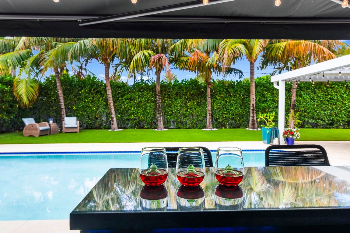 3481 NE 31st Lighthouse Point, FL 33064