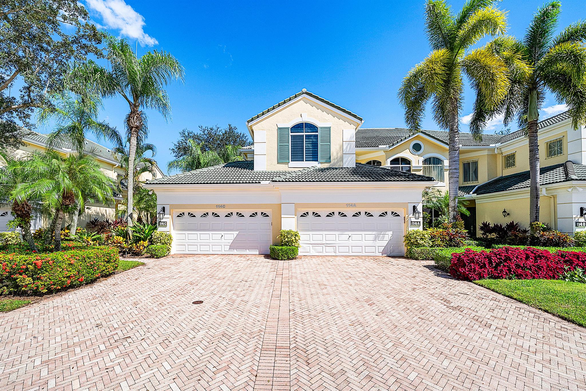 114 Palm Pt Cir #C