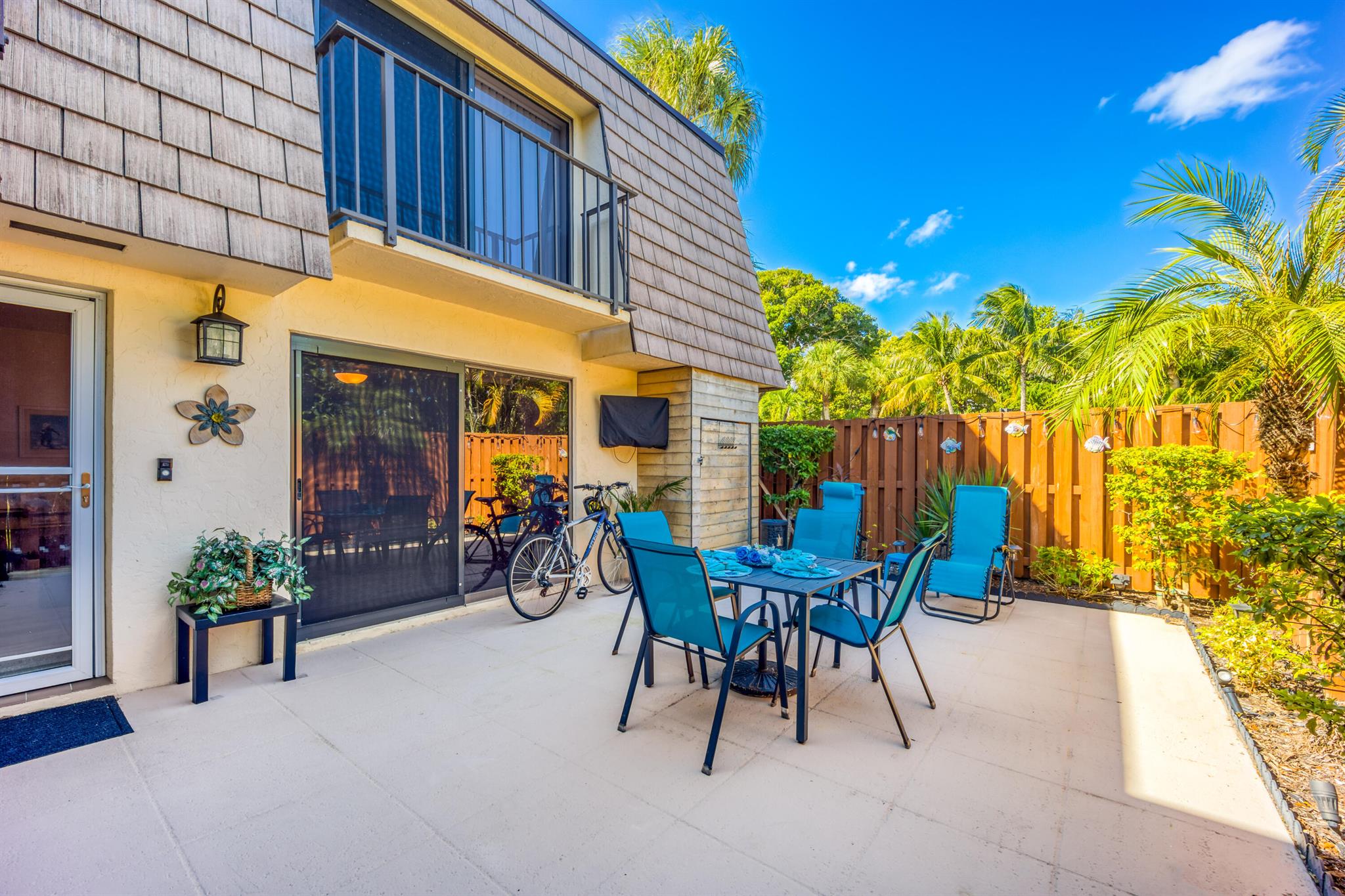 141 Ocean Cv Dr Jupiter, FL 33477