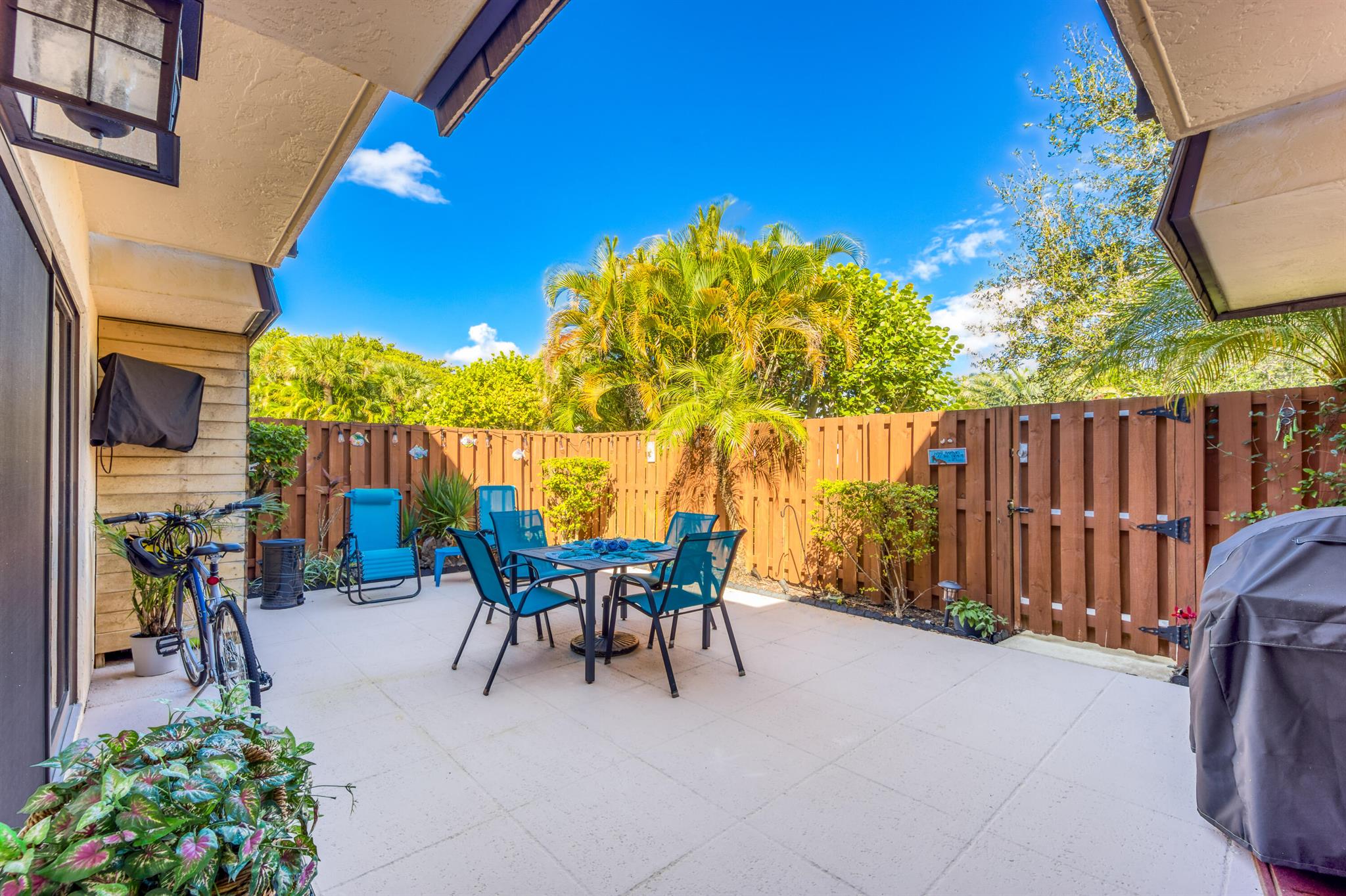 141 Ocean Cv Dr Jupiter, FL 33477