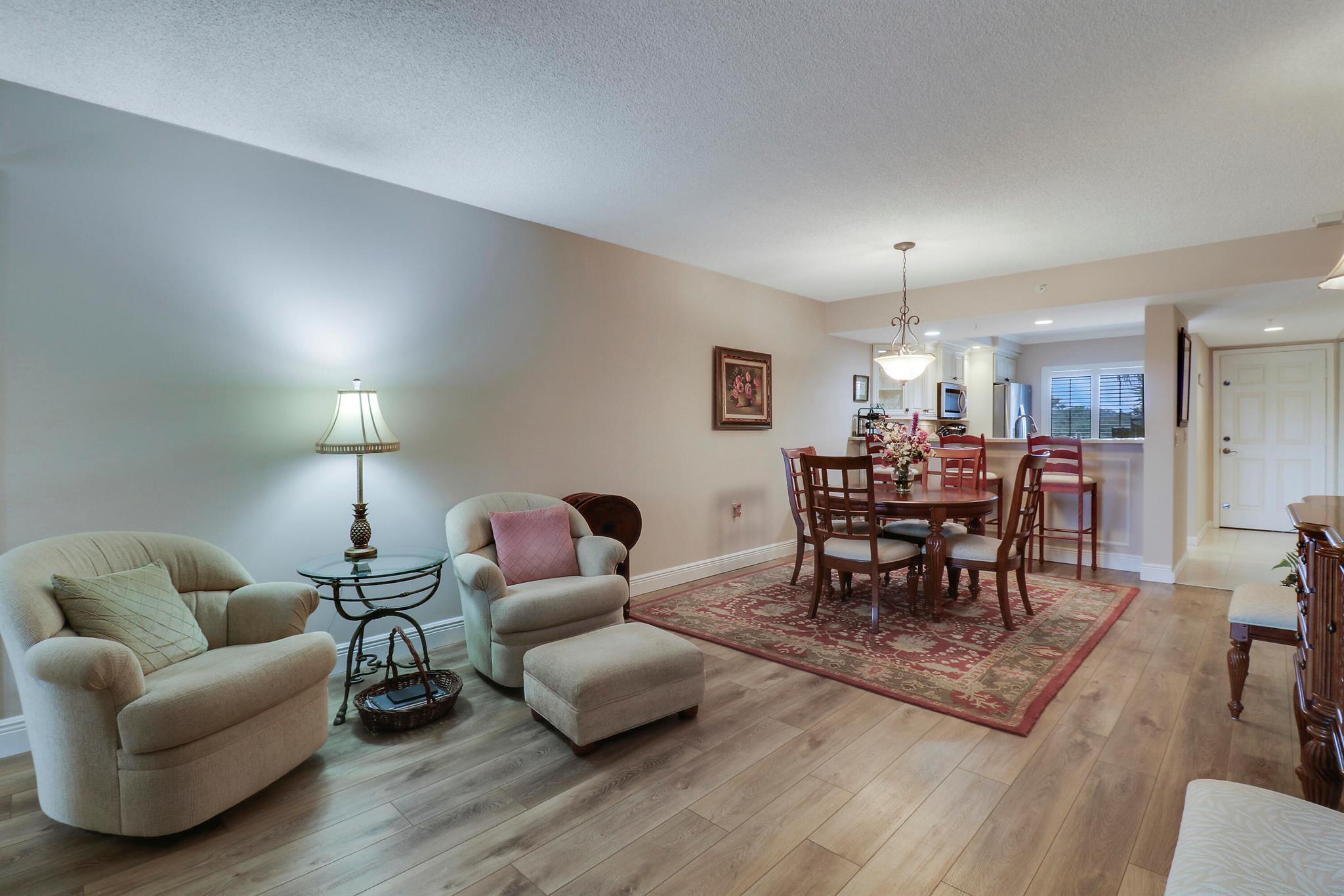 601 Seafarer Cir #301 Jupiter, FL 33477