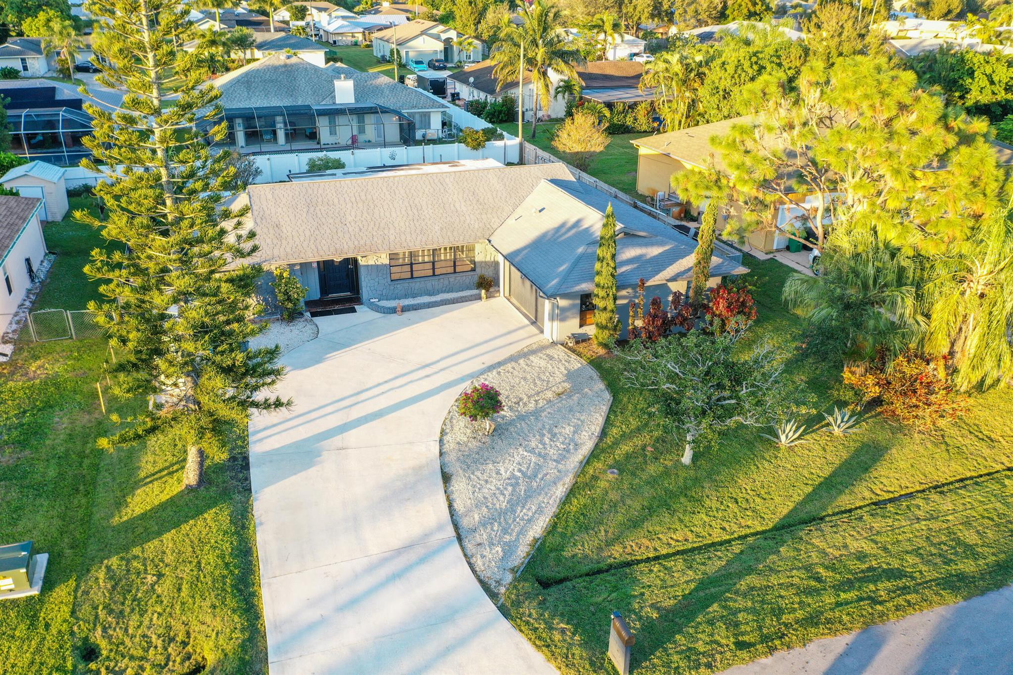 1149 SE Menores Ave Port St Lucie, FL 34952