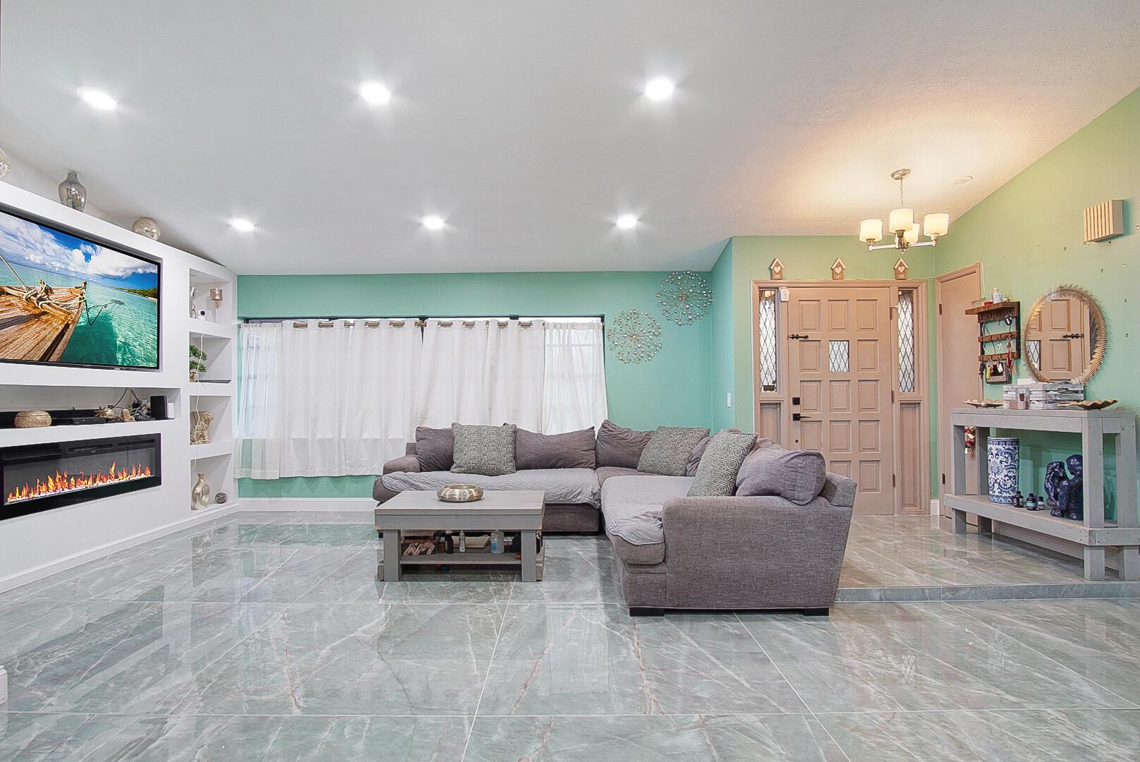 1149 SE Menores Ave Port St Lucie, FL 34952