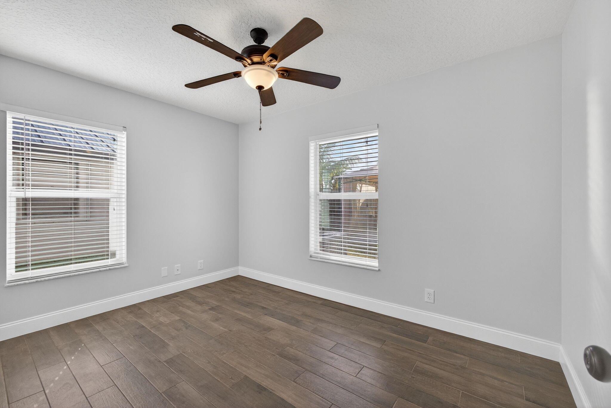 18942 SE Hillcrest Dr Jupiter, FL 33469