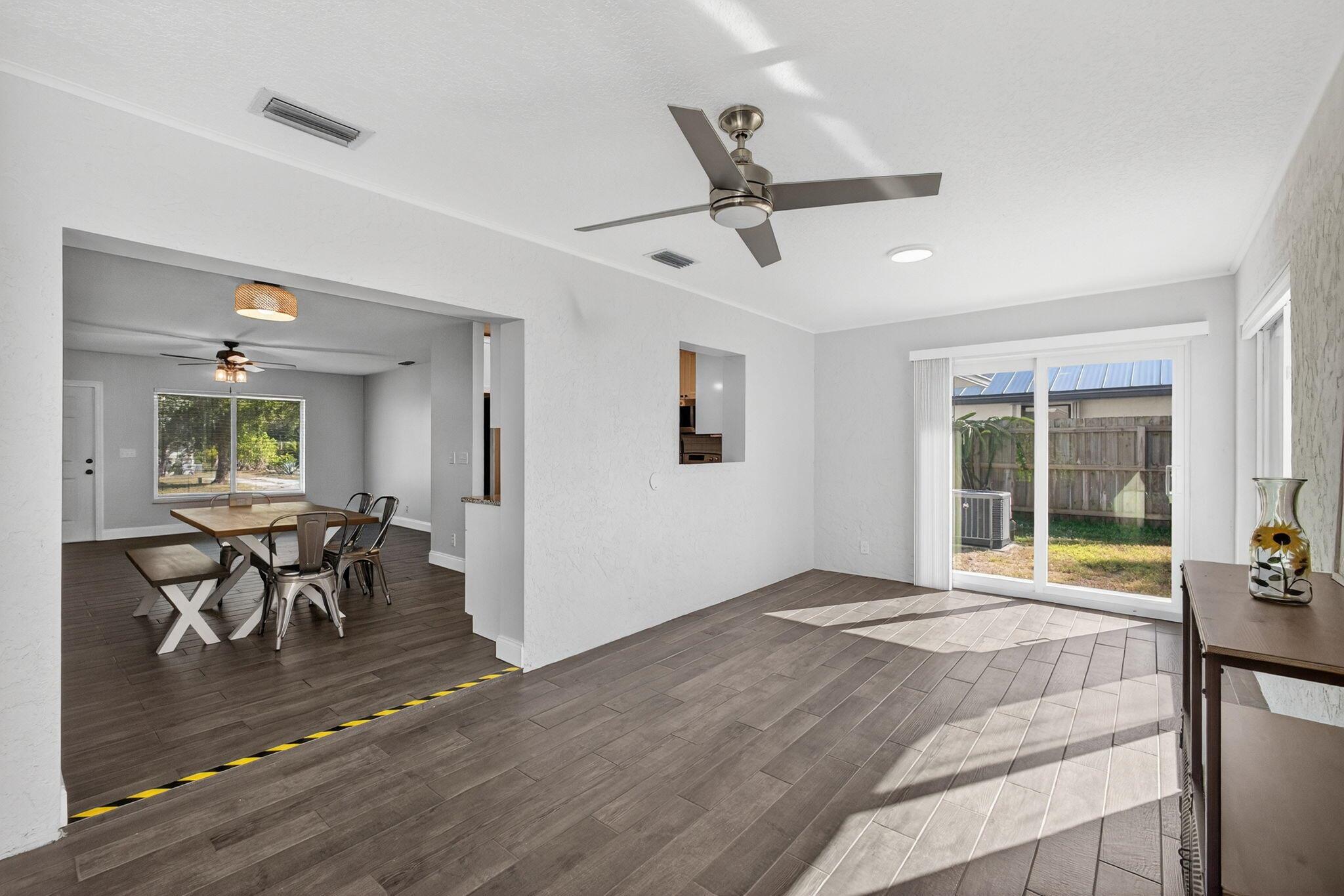 18942 SE Hillcrest Dr Jupiter, FL 33469