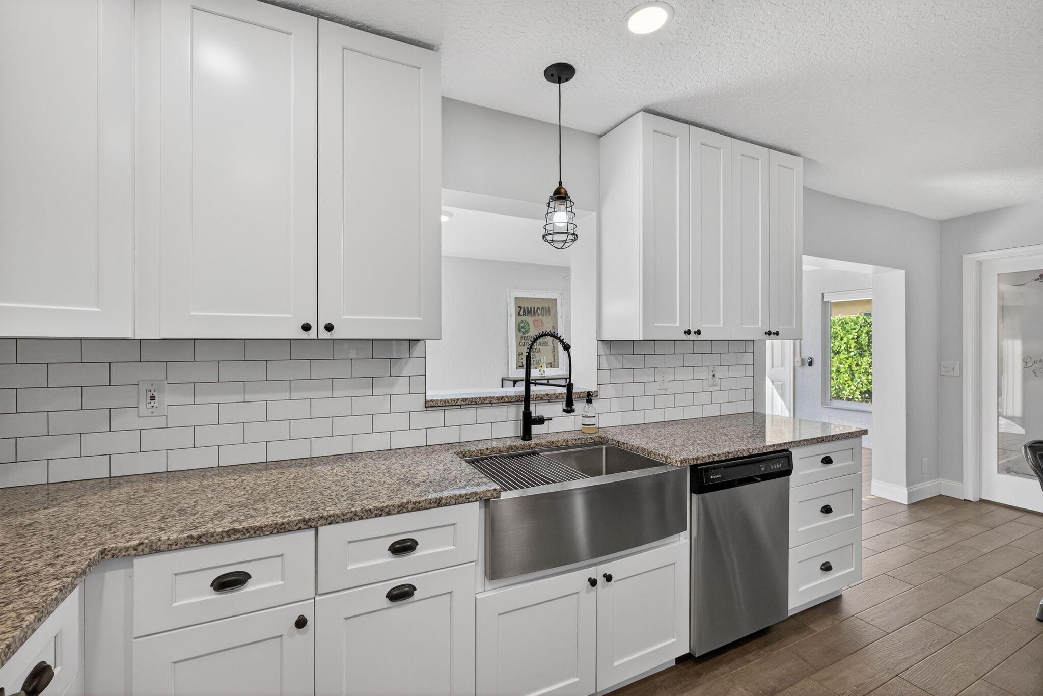 18942 SE Hillcrest Dr Jupiter, FL 33469